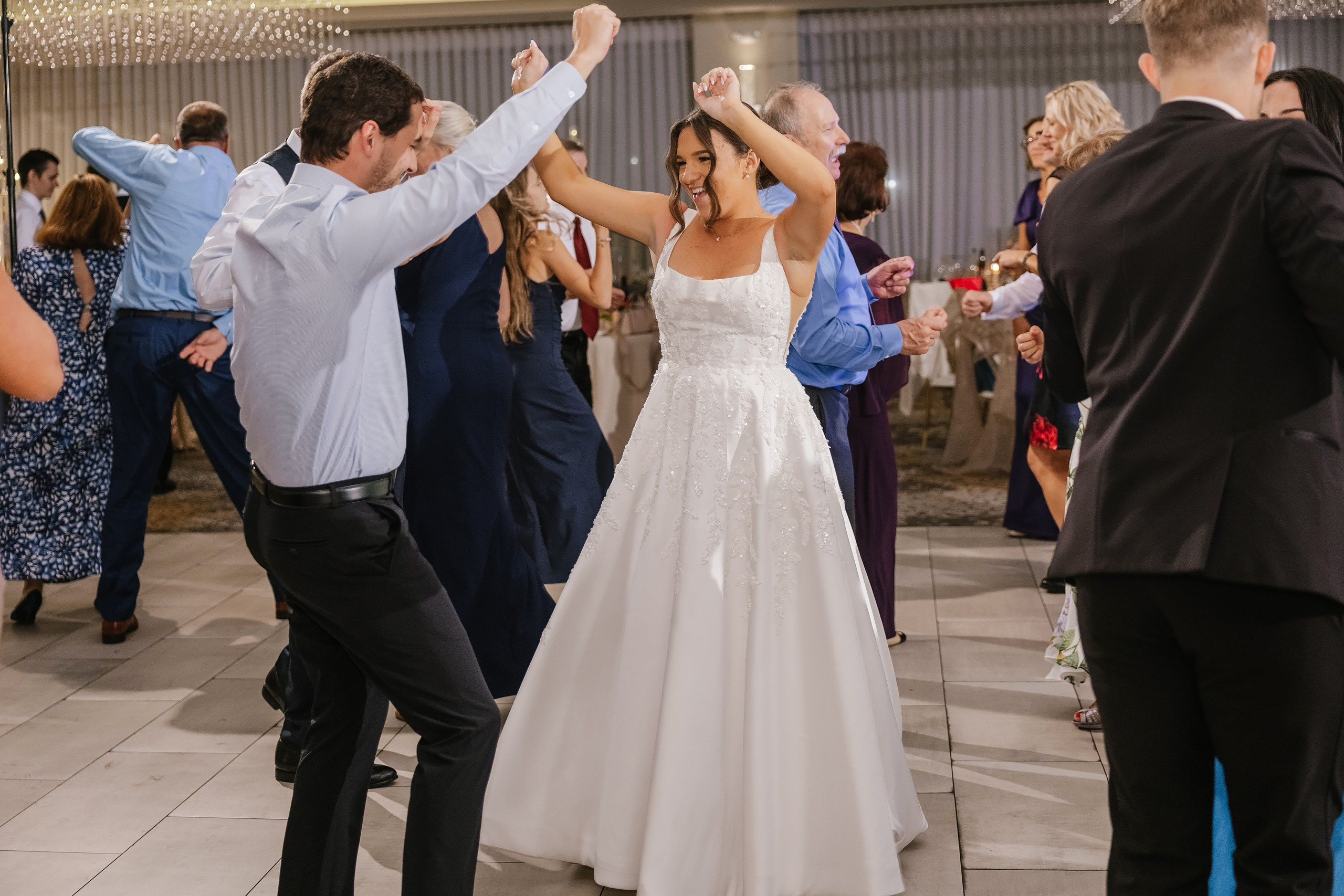 09.06.2025 Wedding. Wedding family event photographer in Chicago Nick Yushevich