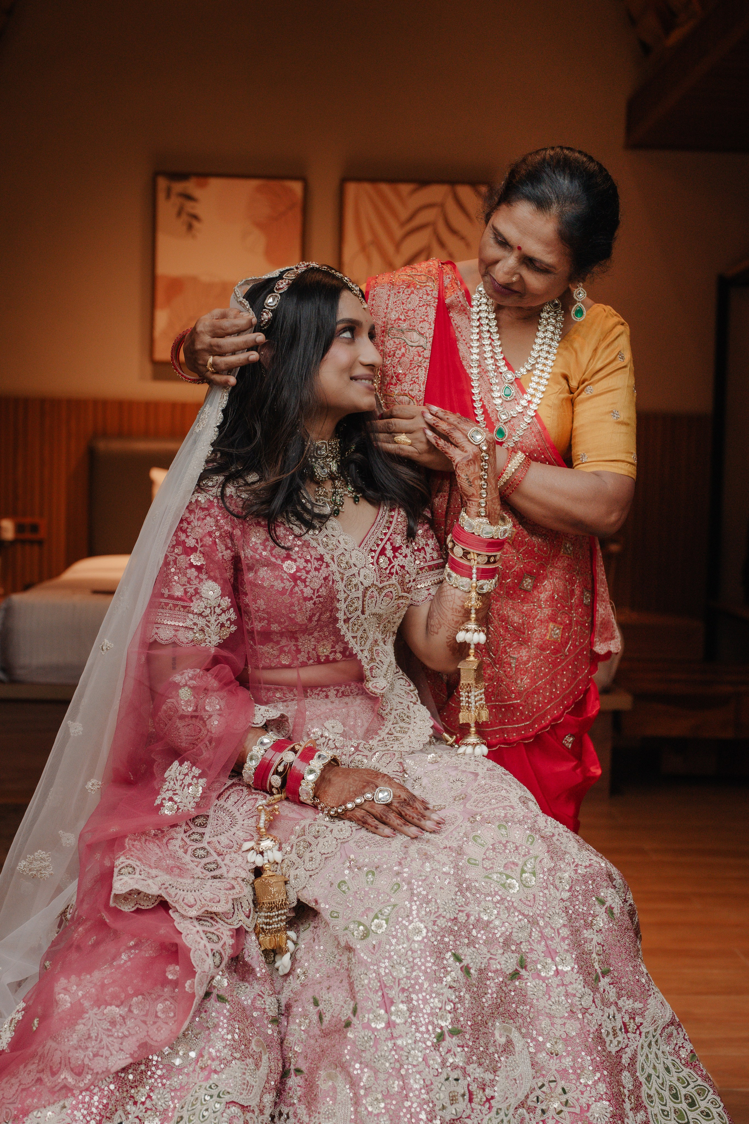 NORTH INDIAN WEDDINGS. Ebinbabuphotography.com