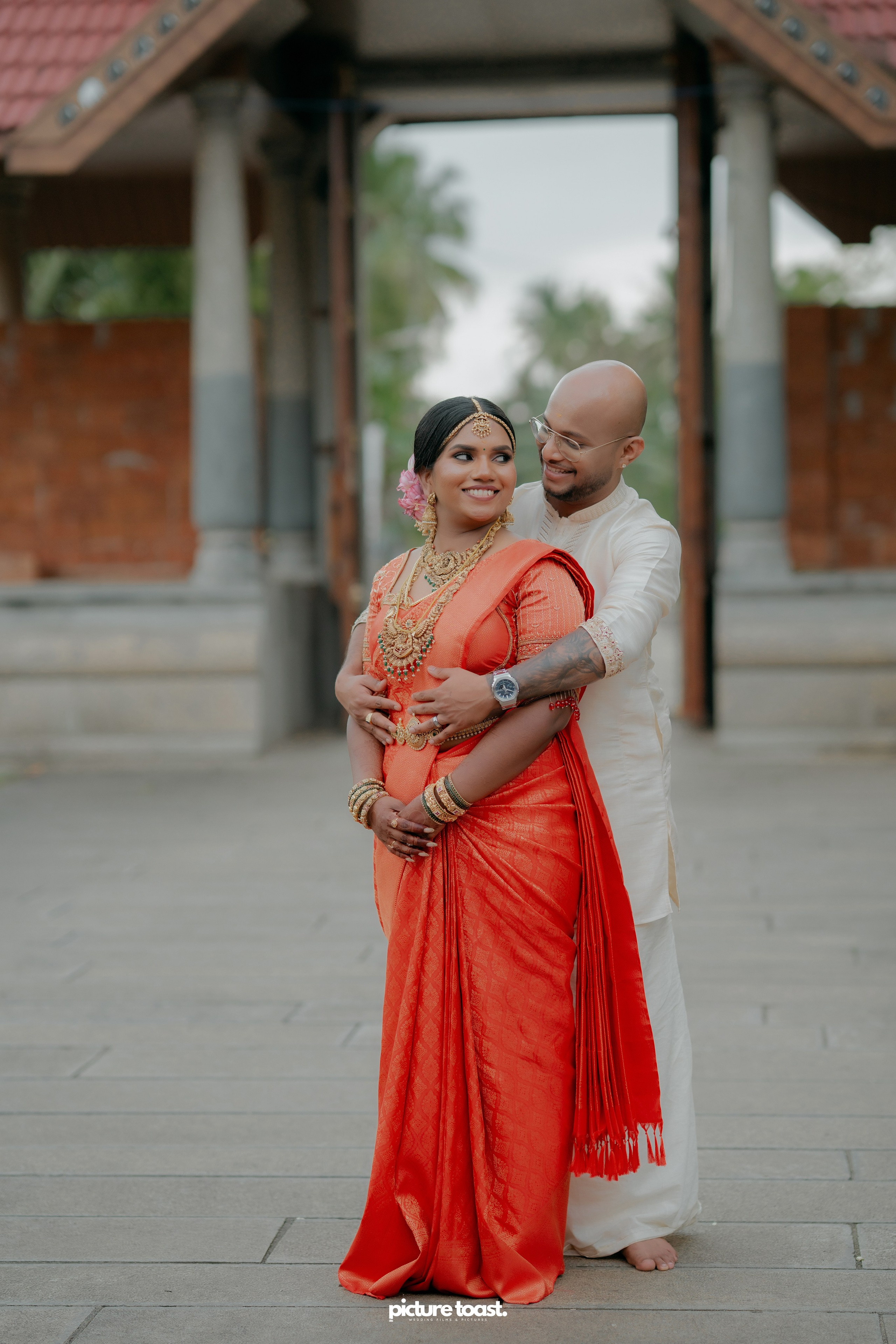 Traditional Kerala Hindu Wedding Ft. Anusree & Vishnu. Fine art Wedding Photographers in India & Canada