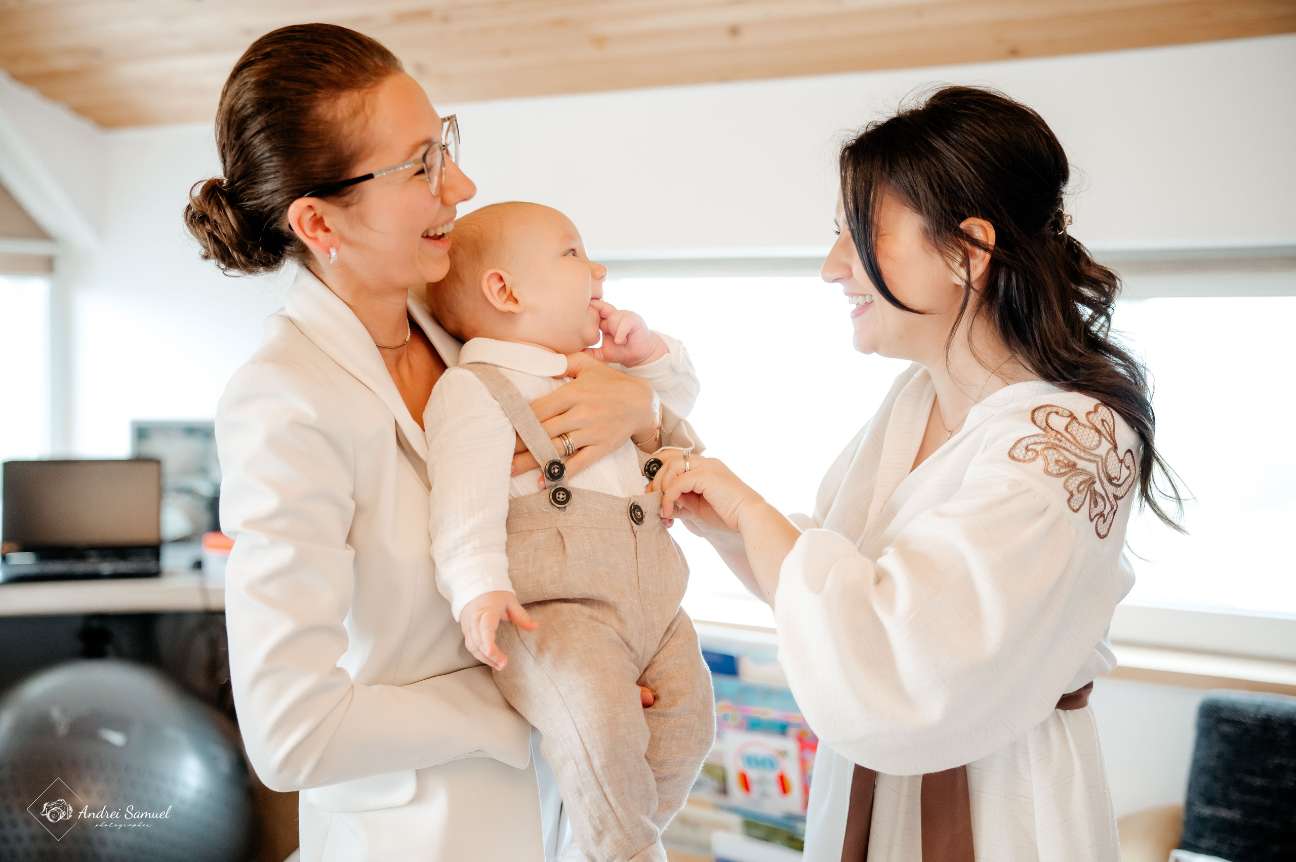 Marc Teotim. Andrei Samuel – Fotograf București | Evenimente, Studio, Imobiliare, Produs