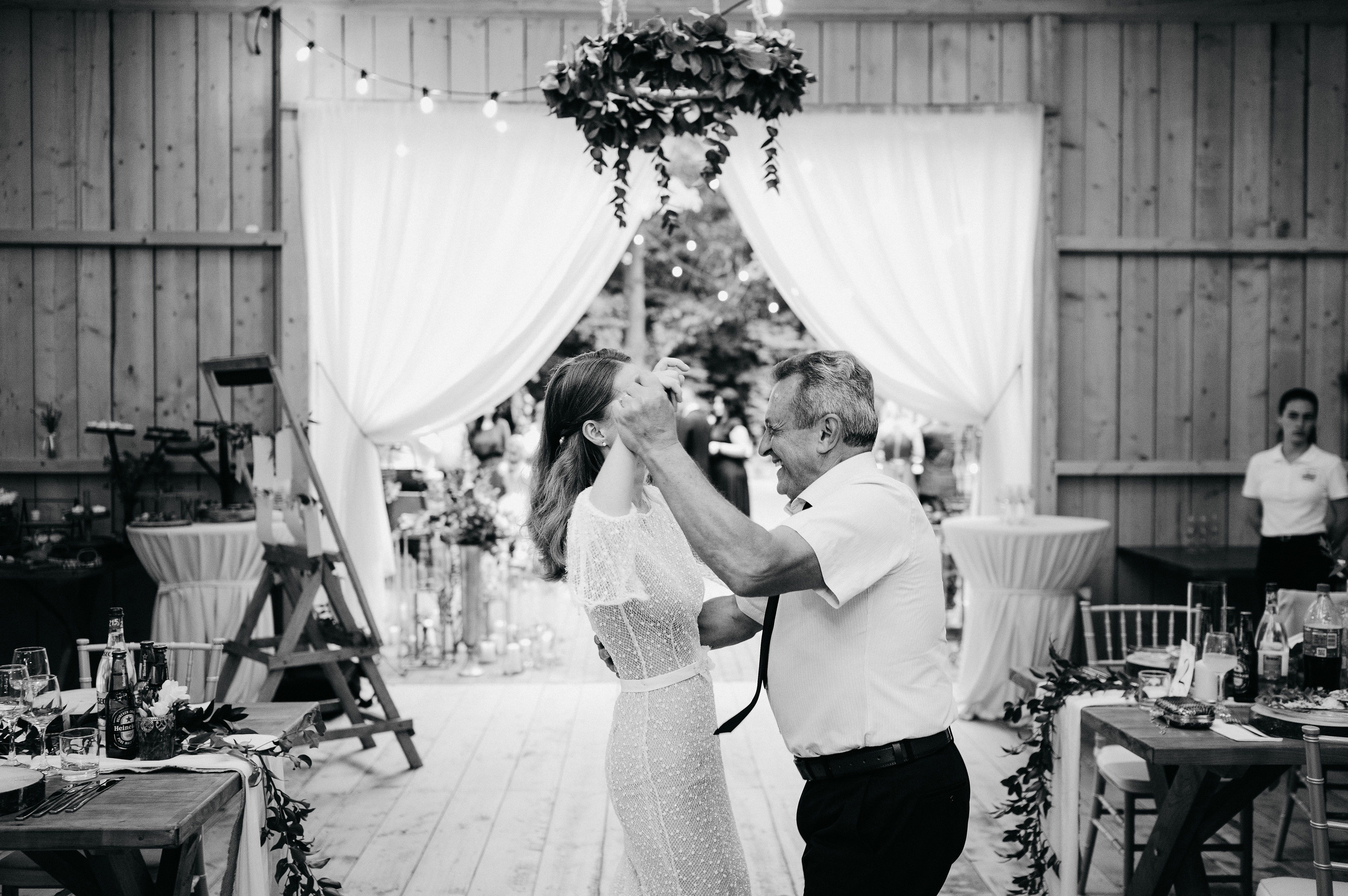 Wedding photography. Valentin Melen — wedding photographer