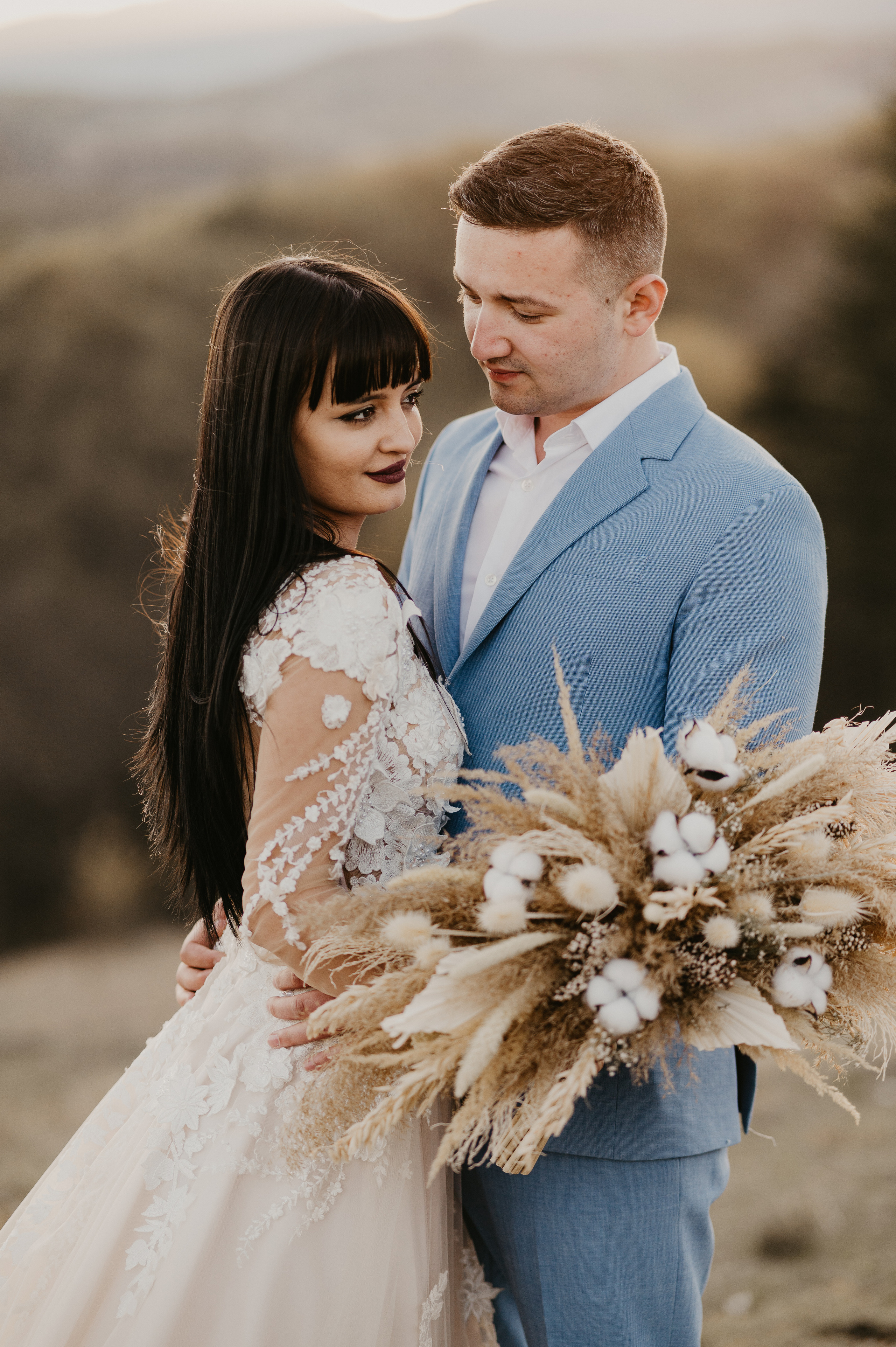 Cosmin si Irina: Povestea iubirii din Ponoarele, Mehedinti. Valentin Melen - fotograf de nunta 🤍