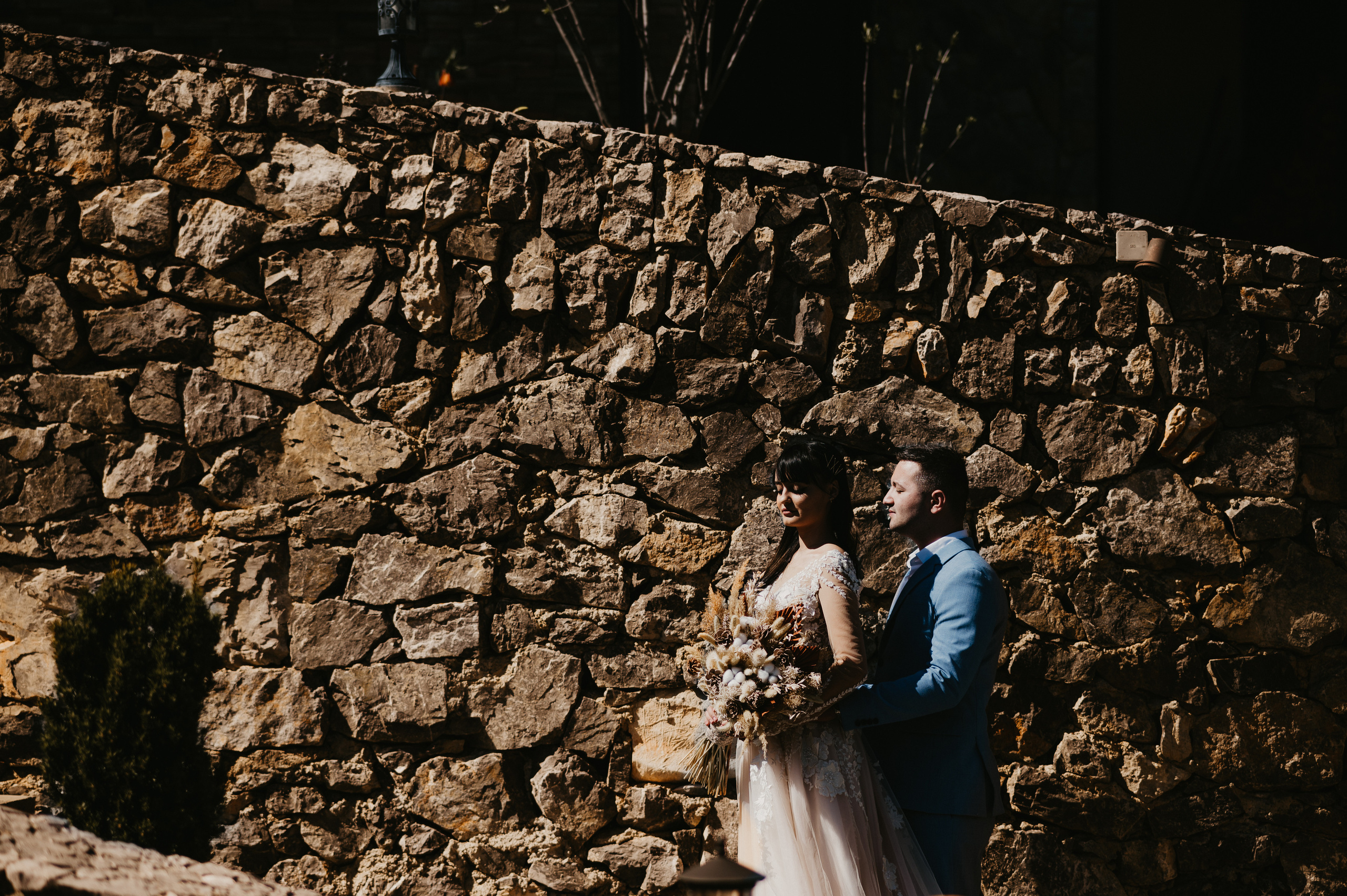 Cosmin si Irina: Povestea iubirii din Ponoarele, Mehedinti. Valentin Melen - fotograf de nunta 🤍