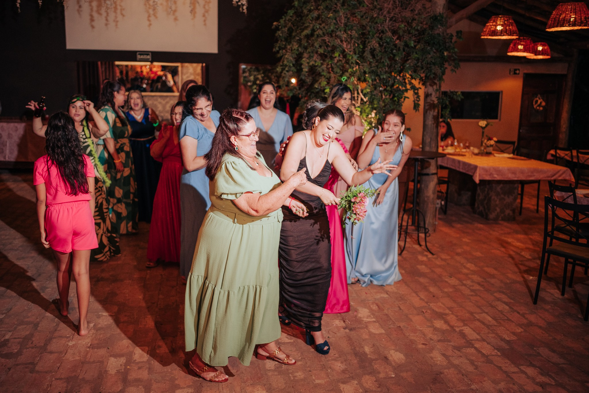 Nathallya & Antônio Marco — Vila Casali / Piratininga SP. Robson Colaço
