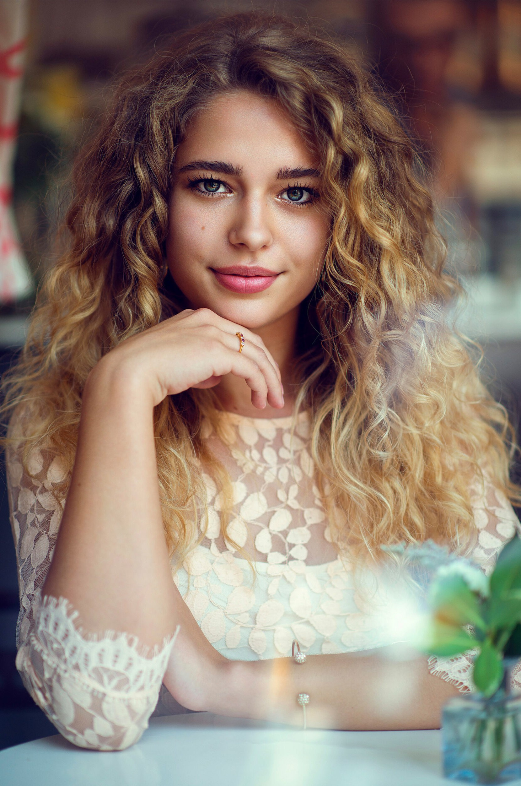High-End Photo Retouching Services | Beauty, Fashion & Portrait Retouching