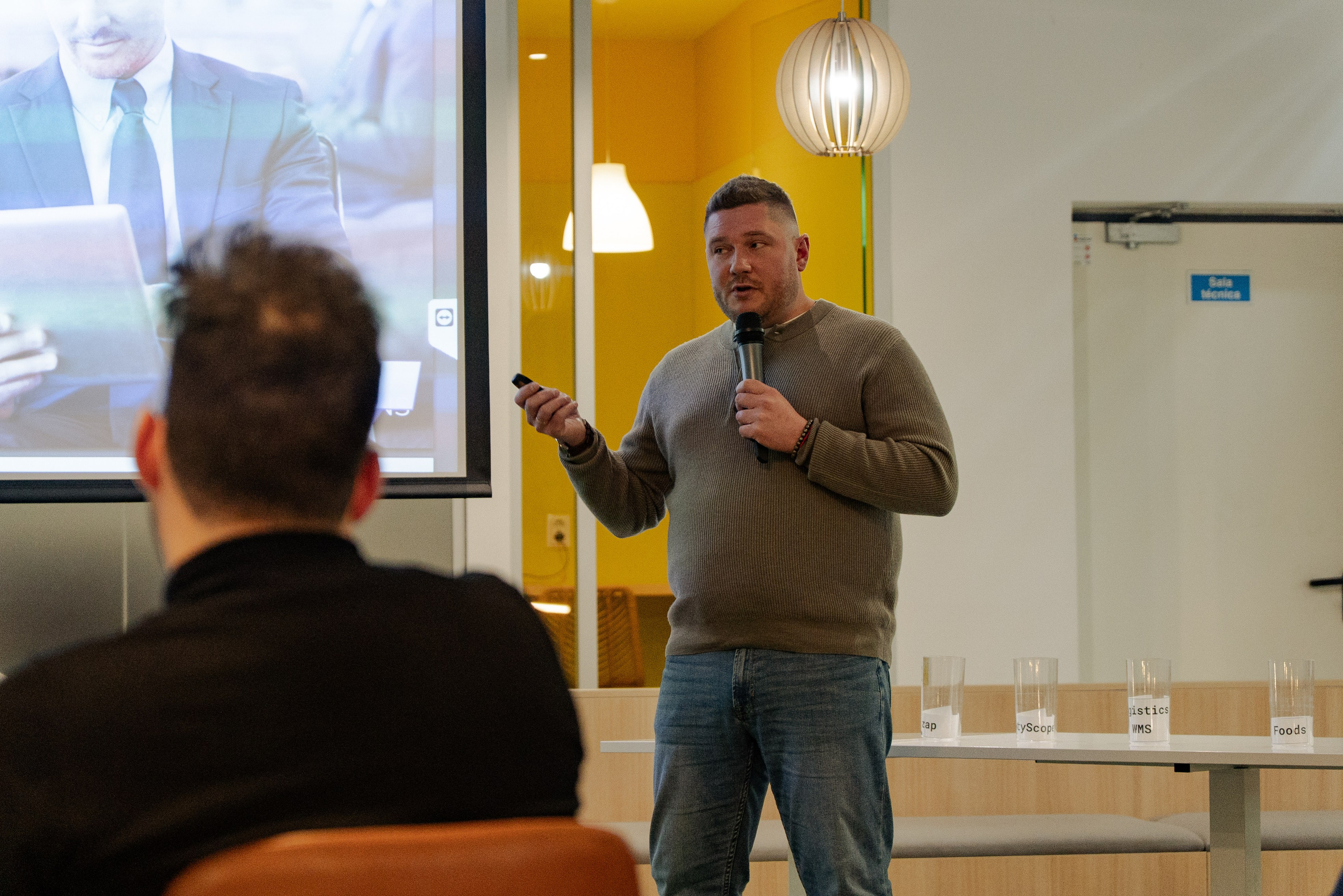 Idea Space: Pitch Day. Lisbon Event Photographer