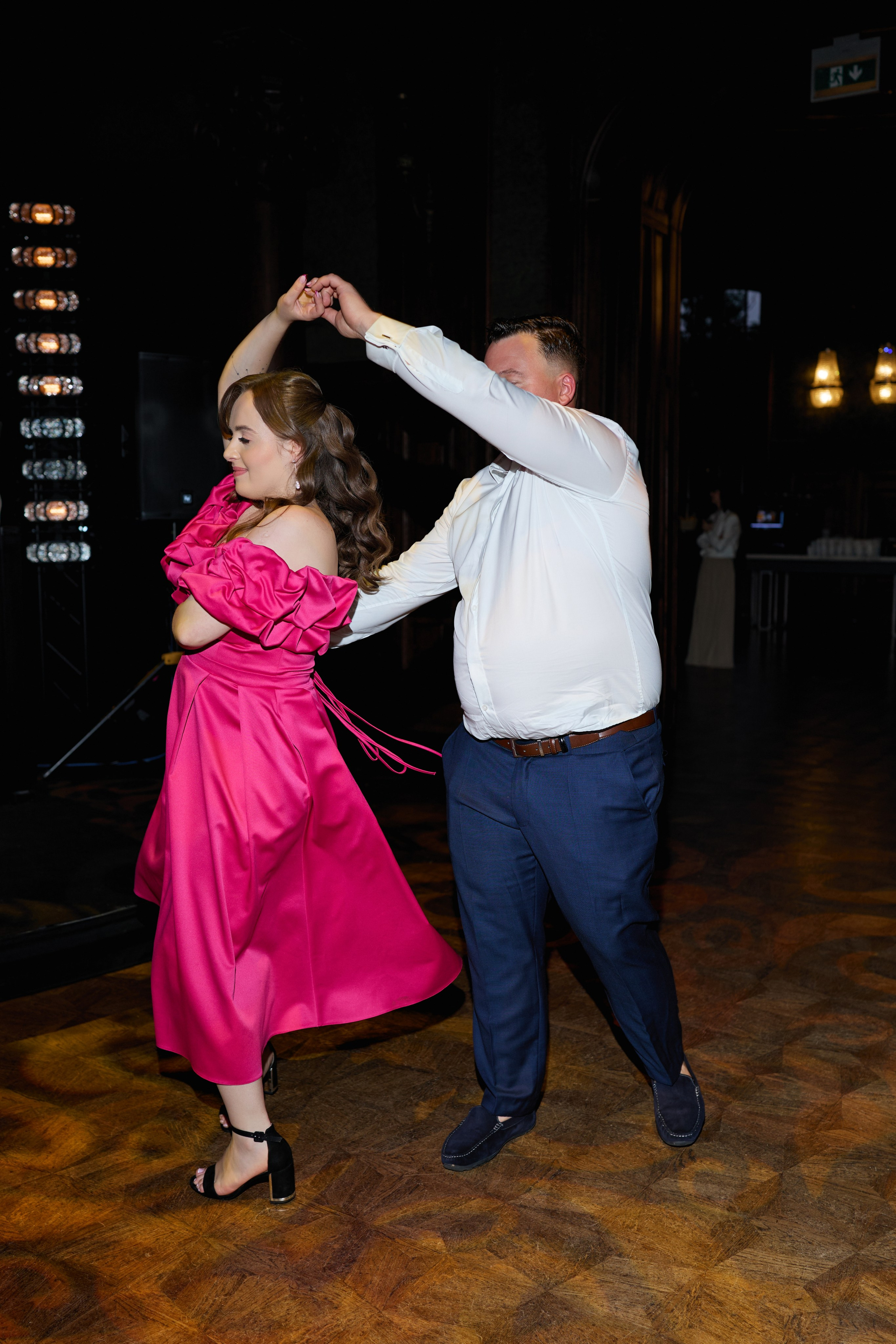 Wiktoria & Kacper. Pałac Goetz. Fotograf ślubny i rodzinny w Krakowie Yana Klymova