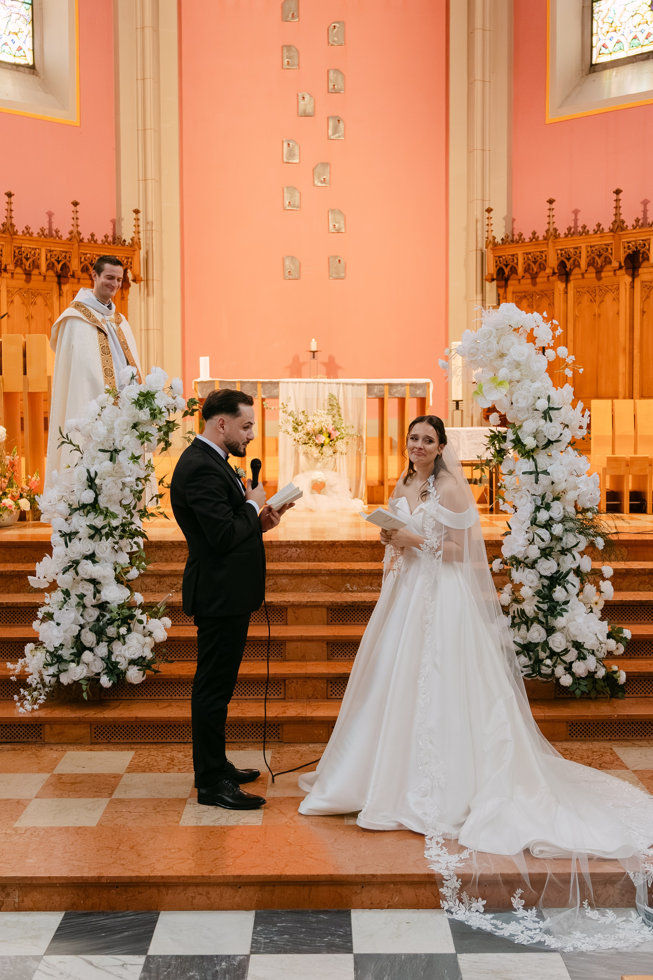 Casamento Isabel & Freskim em La Chaux-de-Fonds e Neuchâtel, Suiça. Fotógrafo de casamentos e destination wedding no Porto, Portugal — Davi Valente | Lisboa, Douro, Roma e Lago de Como