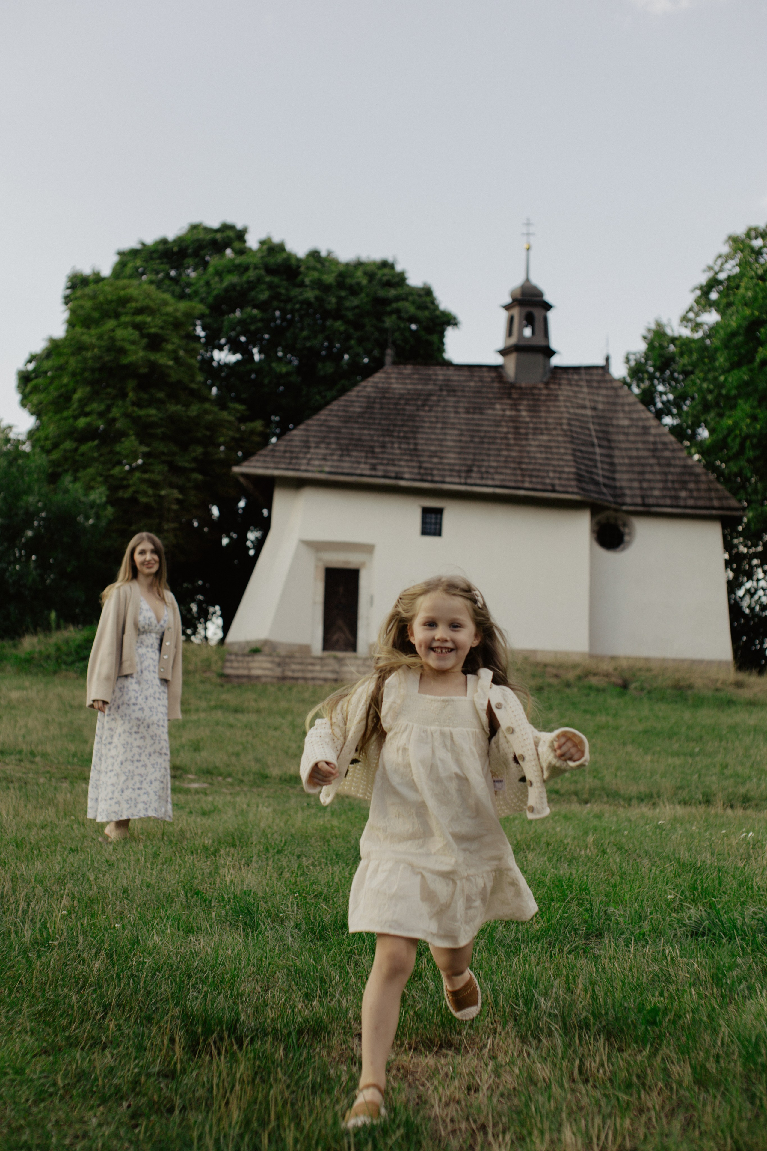 Дарья и Ева. Фотограф в Кракове Надежда Харитоненко