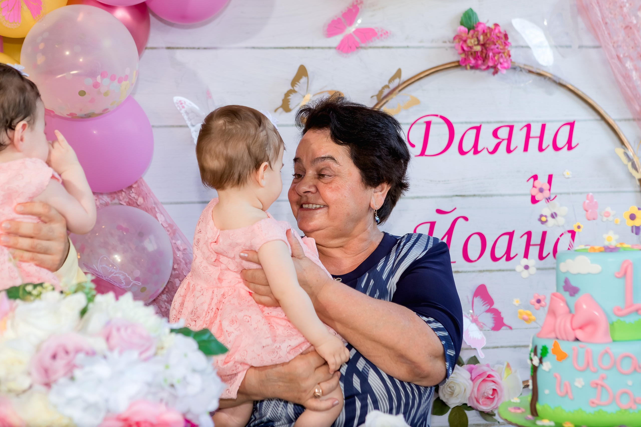 Чрстит Първи Рожден Ден. Фотограф Ирина Йотова