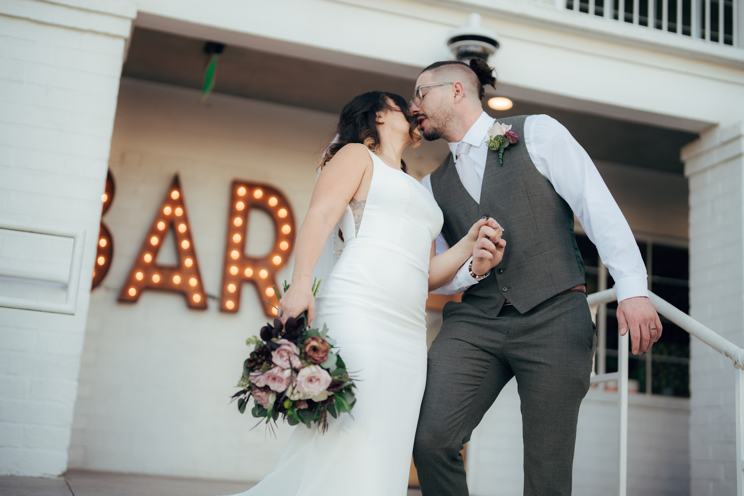 Evan&Jessica. Wedding & elopement photographer Viktoriya Kravtsov. Las Vegas