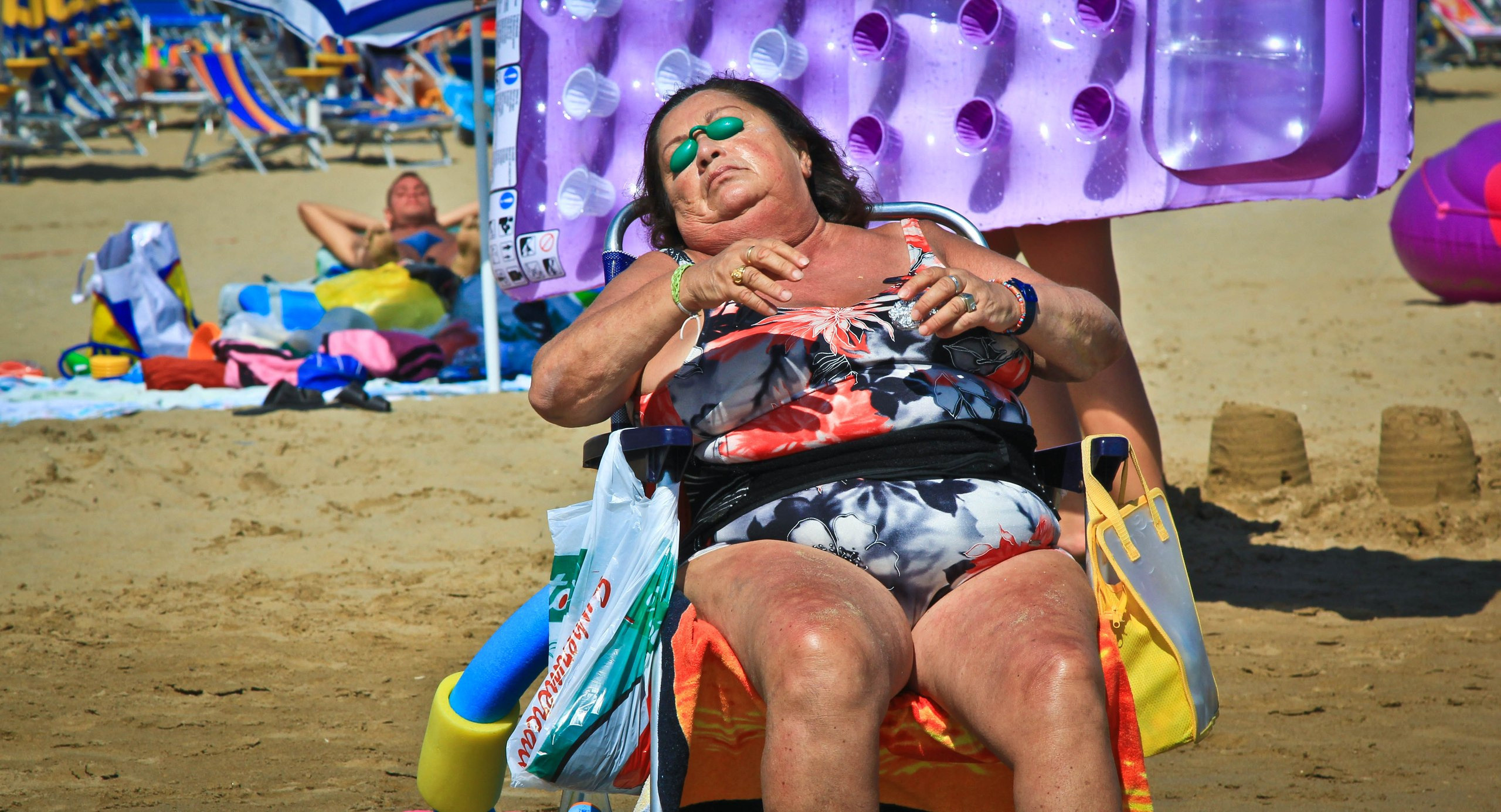 BEST OF. Стрит-фотография, полная абсурда, идиотизма и красоты