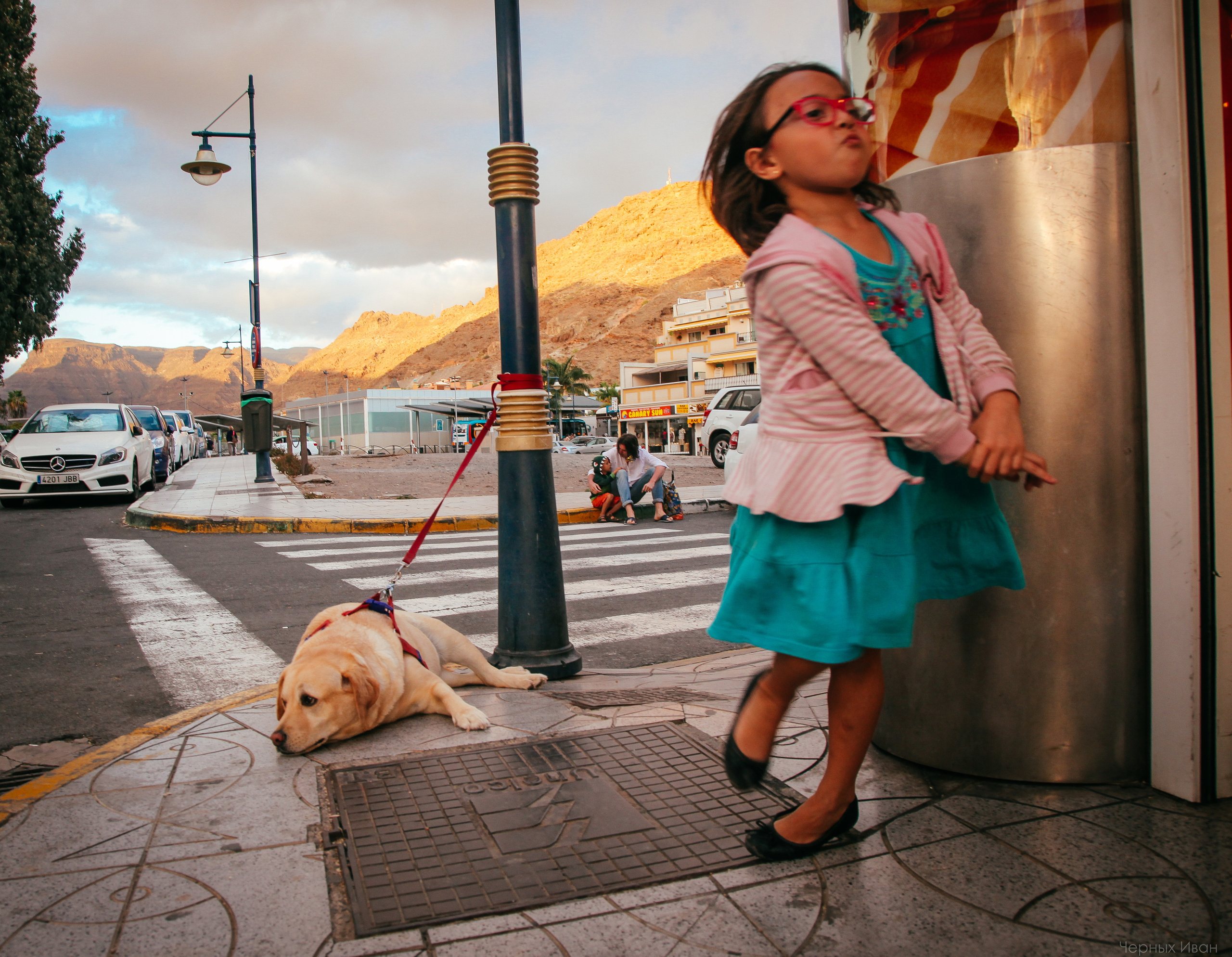 ИСПАНИЯ. Стрит-фотография, полная абсурда, идиотизма и красоты