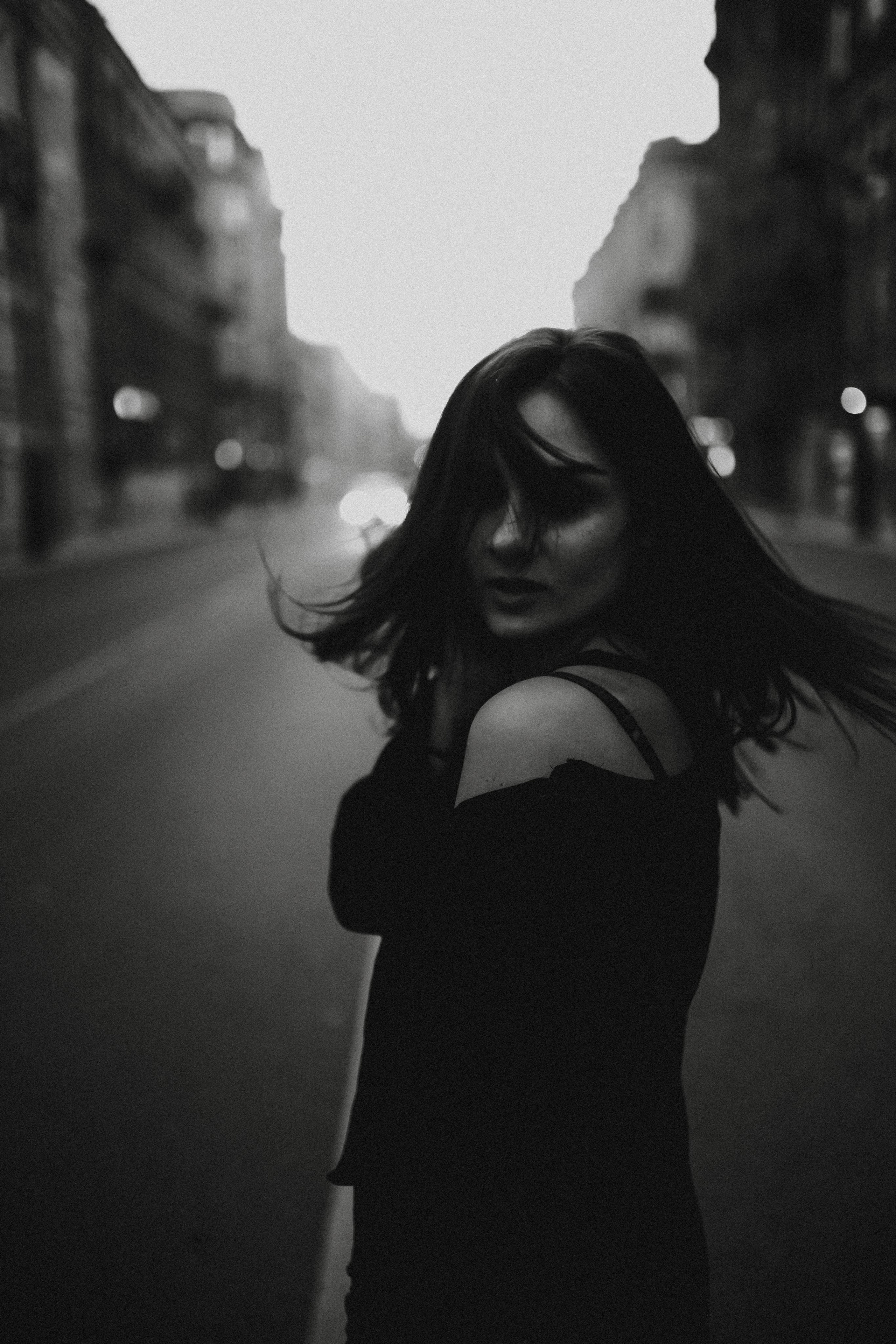 2021. Стрит-фотография, полная абсурда, идиотизма и красоты