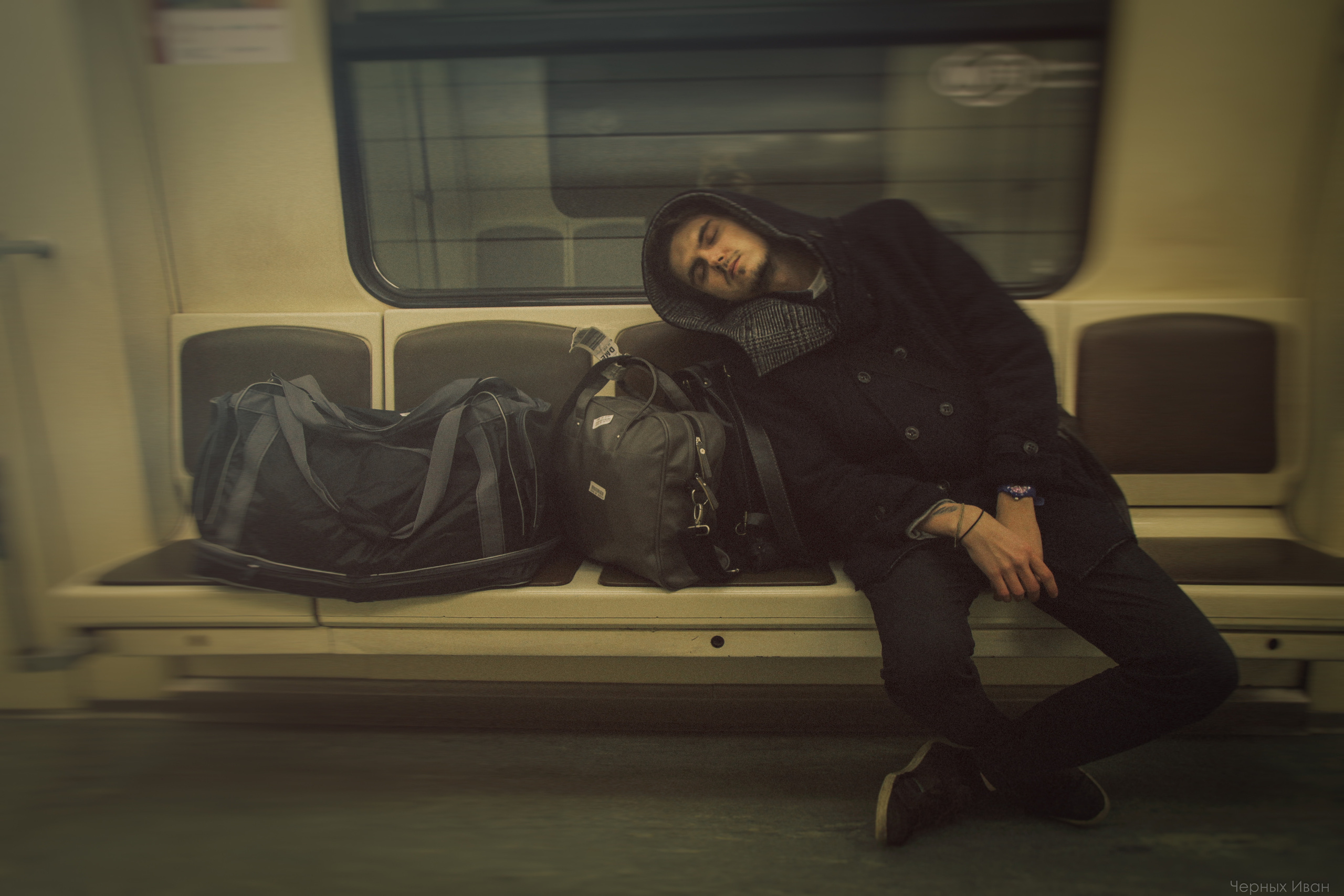 2015. Стрит-фотография, полная абсурда, идиотизма и красоты