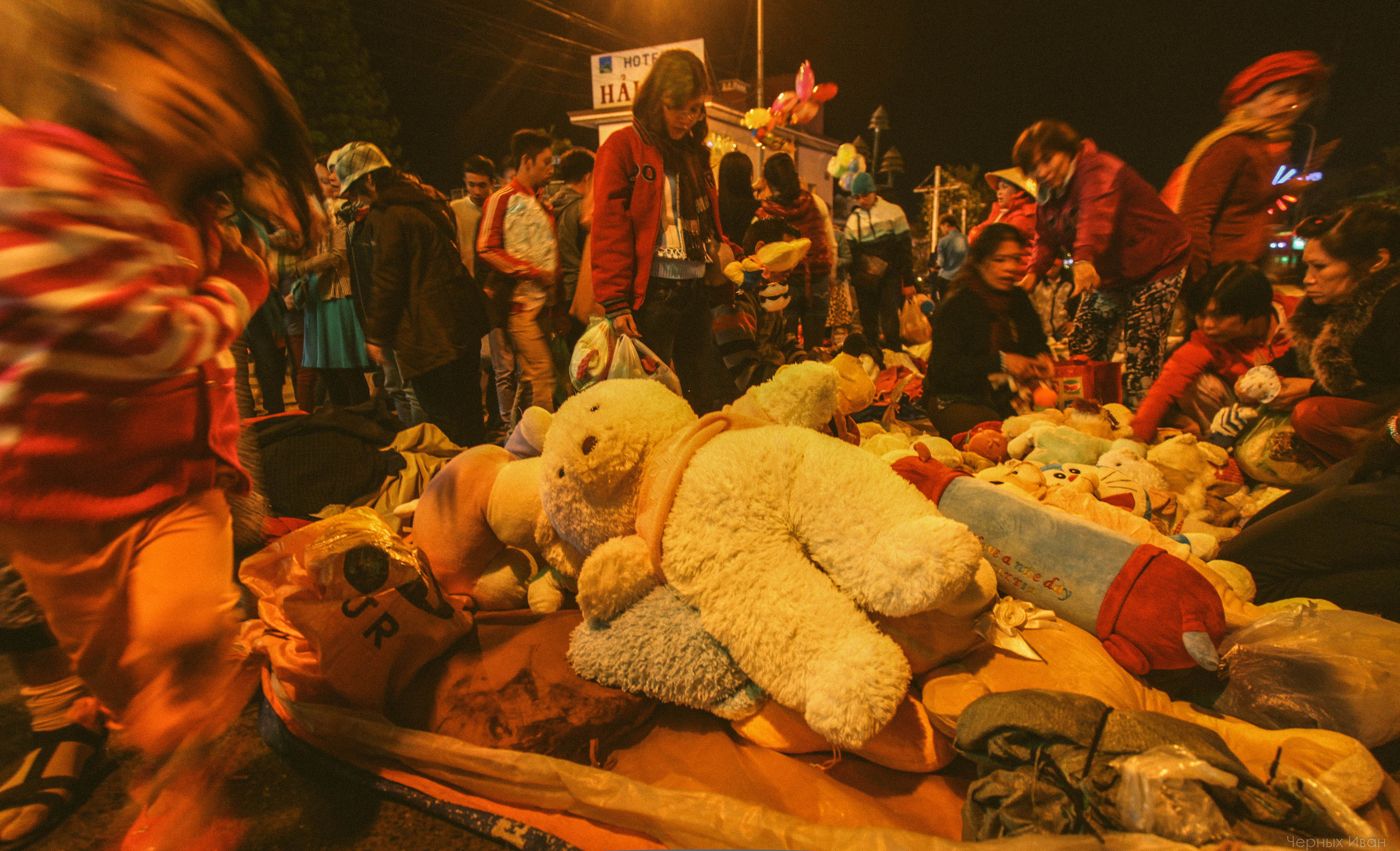 ВЬЕТНАМ. Стрит-фотография, полная абсурда, идиотизма и красоты