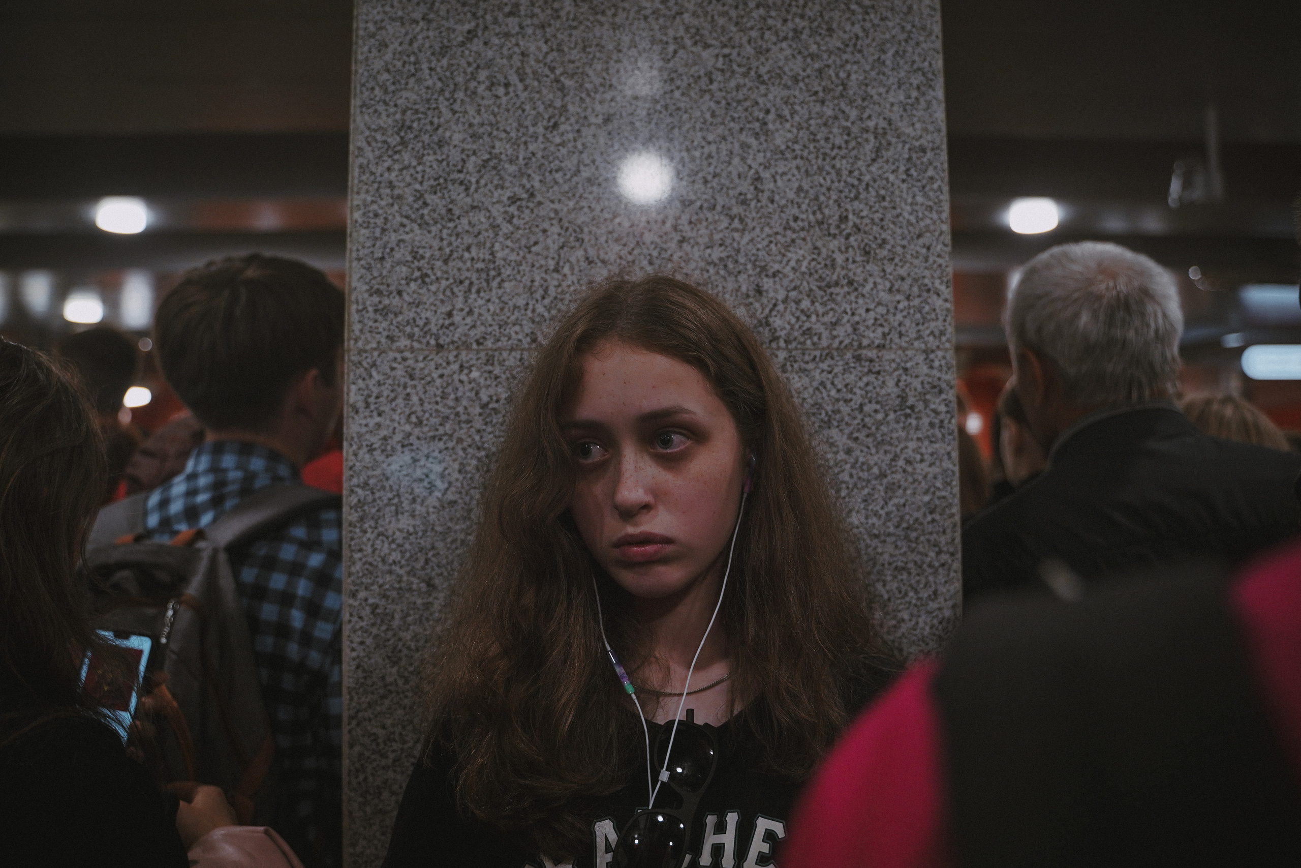 2019. Стрит-фотография, полная абсурда, идиотизма и красоты