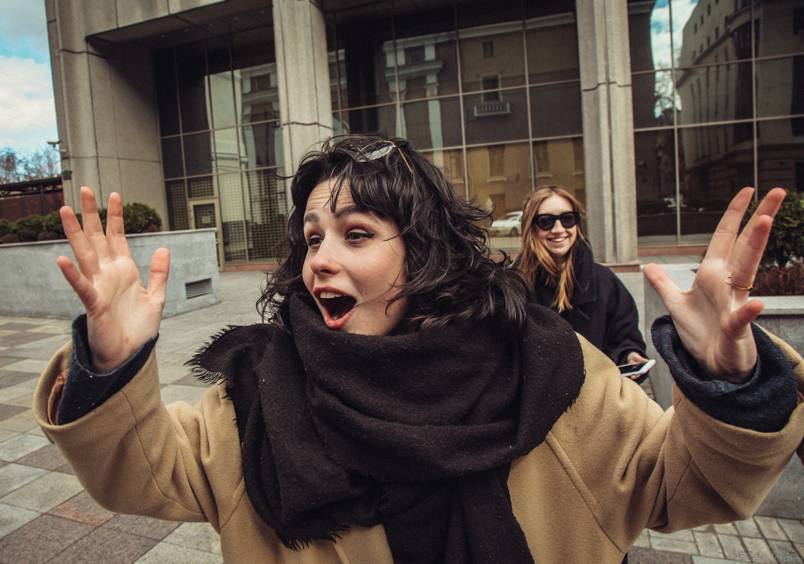 2017. Стрит-фотография, полная абсурда, идиотизма и красоты