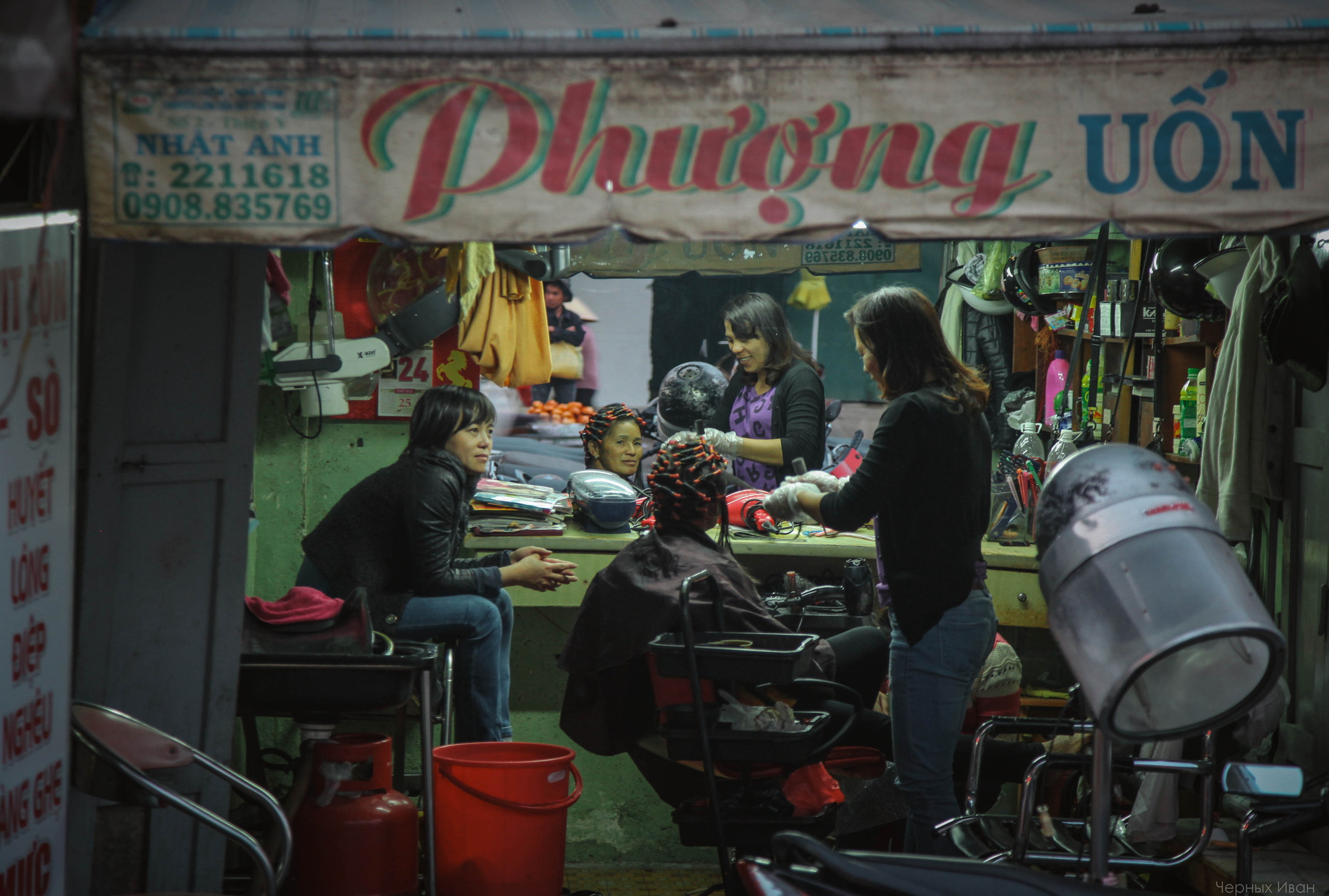 ВЬЕТНАМ. Стрит-фотография, полная абсурда, идиотизма и красоты