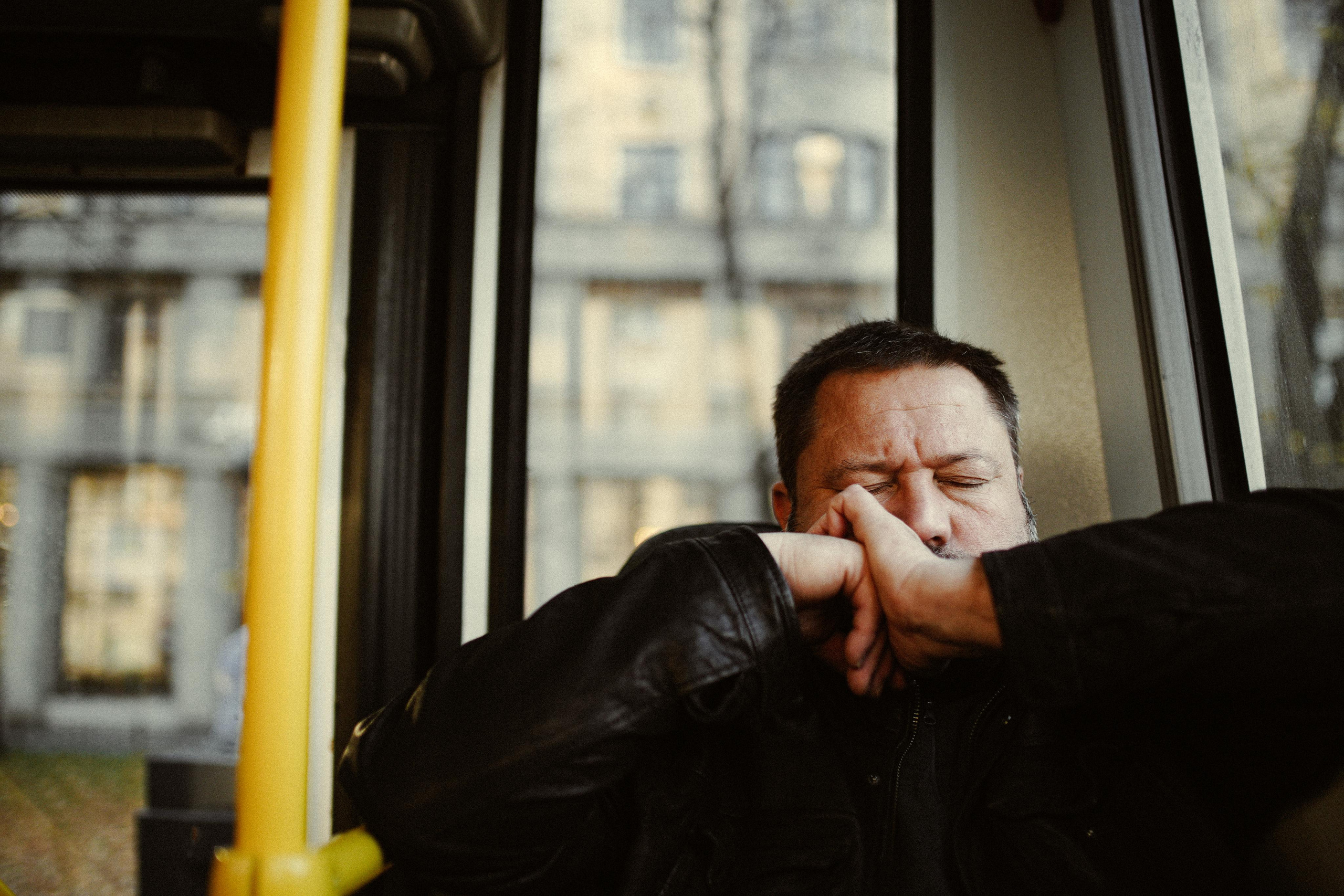 2021. Стрит-фотография, полная абсурда, идиотизма и красоты