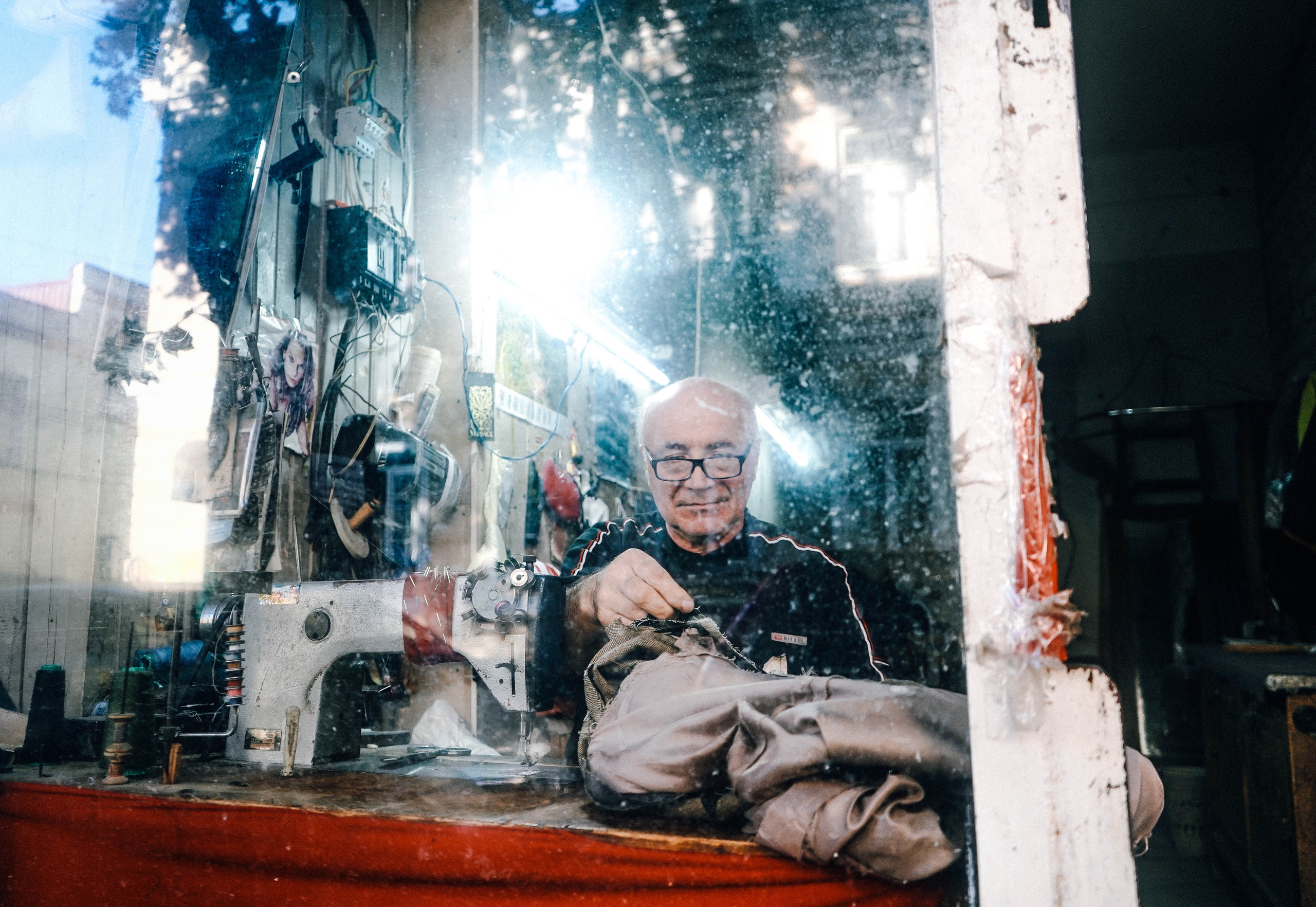 ГРУЗИЯ. Стрит-фотография, полная абсурда, идиотизма и красоты