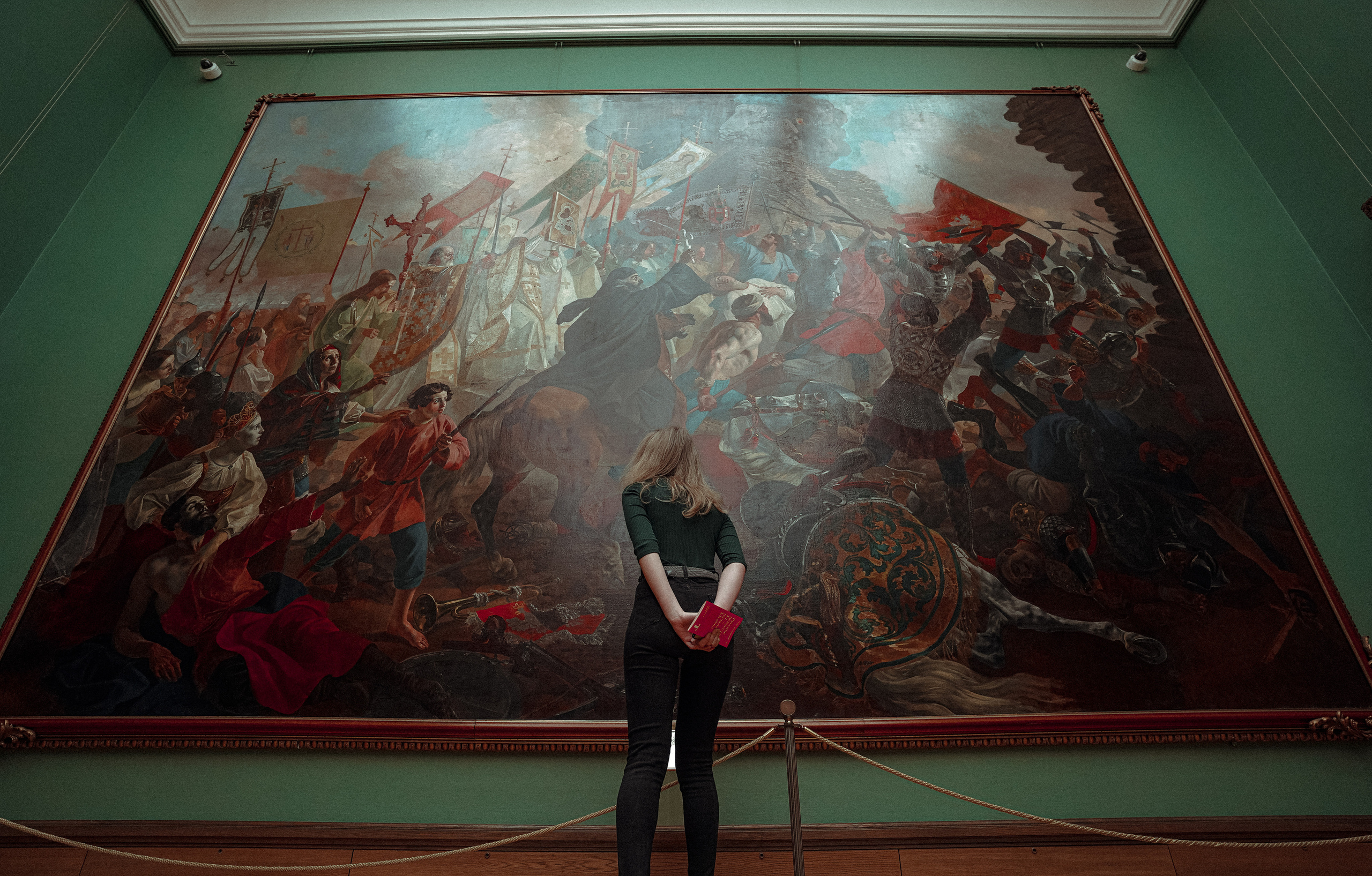 2020. Стрит-фотография, полная абсурда, идиотизма и красоты