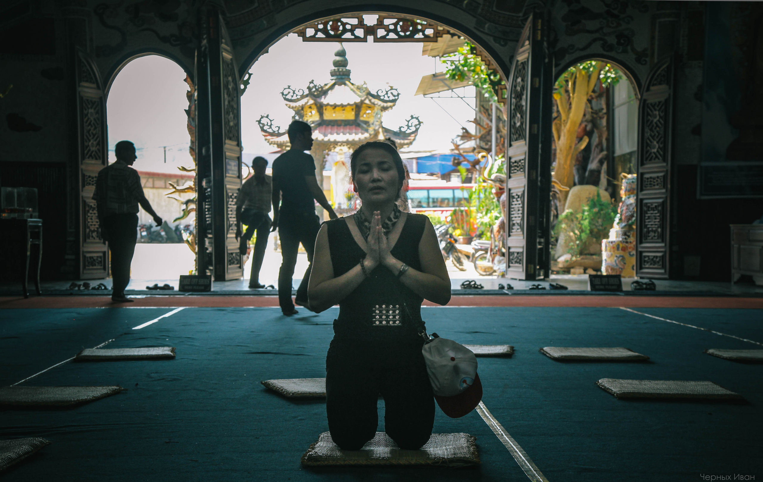 ВЬЕТНАМ. Стрит-фотография, полная абсурда, идиотизма и красоты