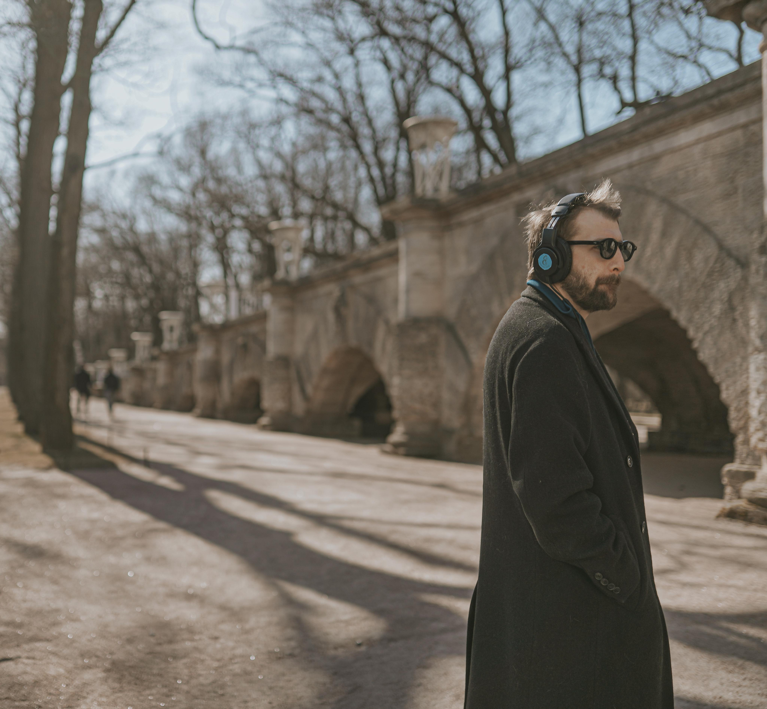 2021. Стрит-фотография, полная абсурда, идиотизма и красоты