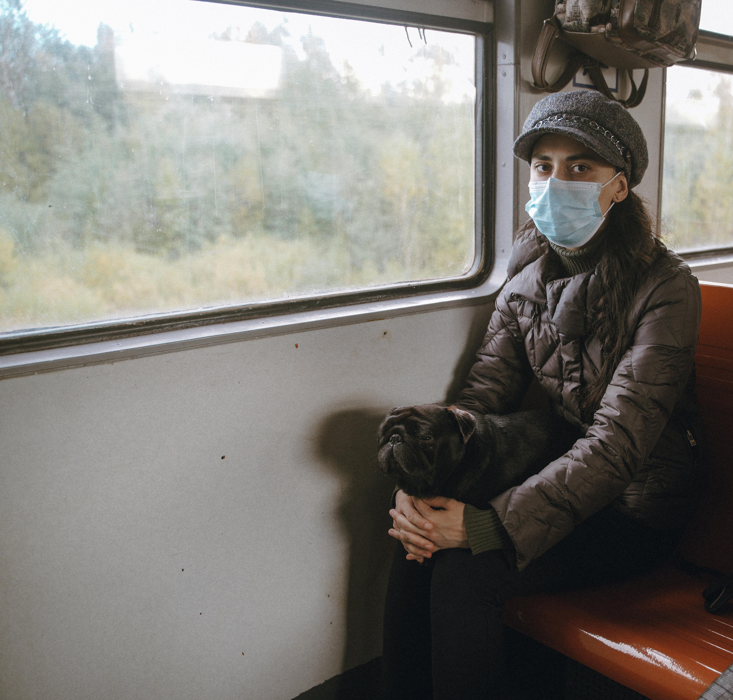 2021. Стрит-фотография, полная абсурда, идиотизма и красоты