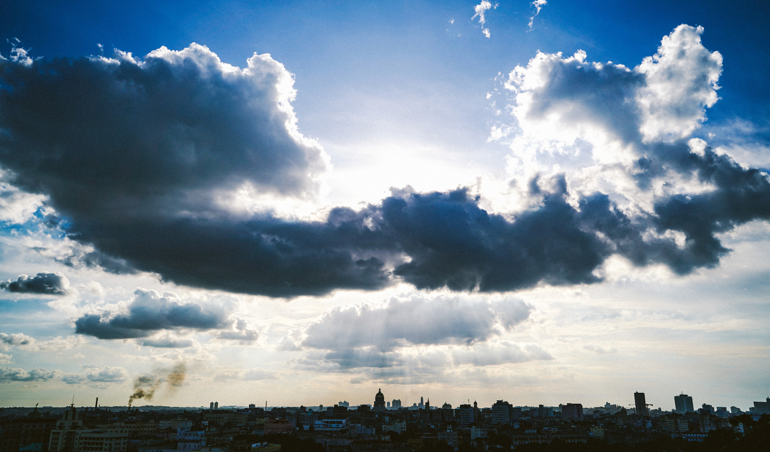 ПЕЙЗАЖИ. Стрит-фотография, полная абсурда, идиотизма и красоты