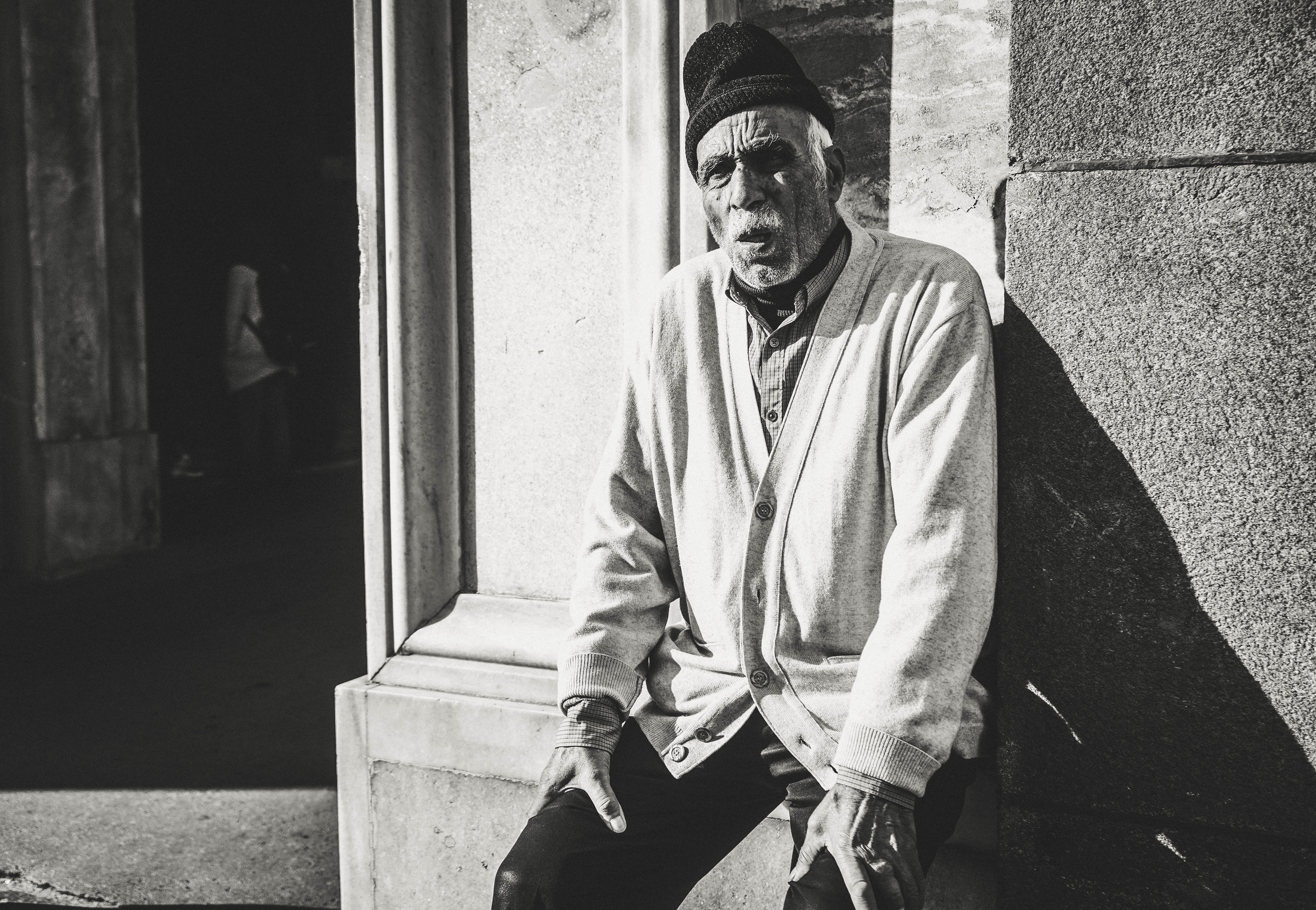 2018. Стрит-фотография, полная абсурда, идиотизма и красоты