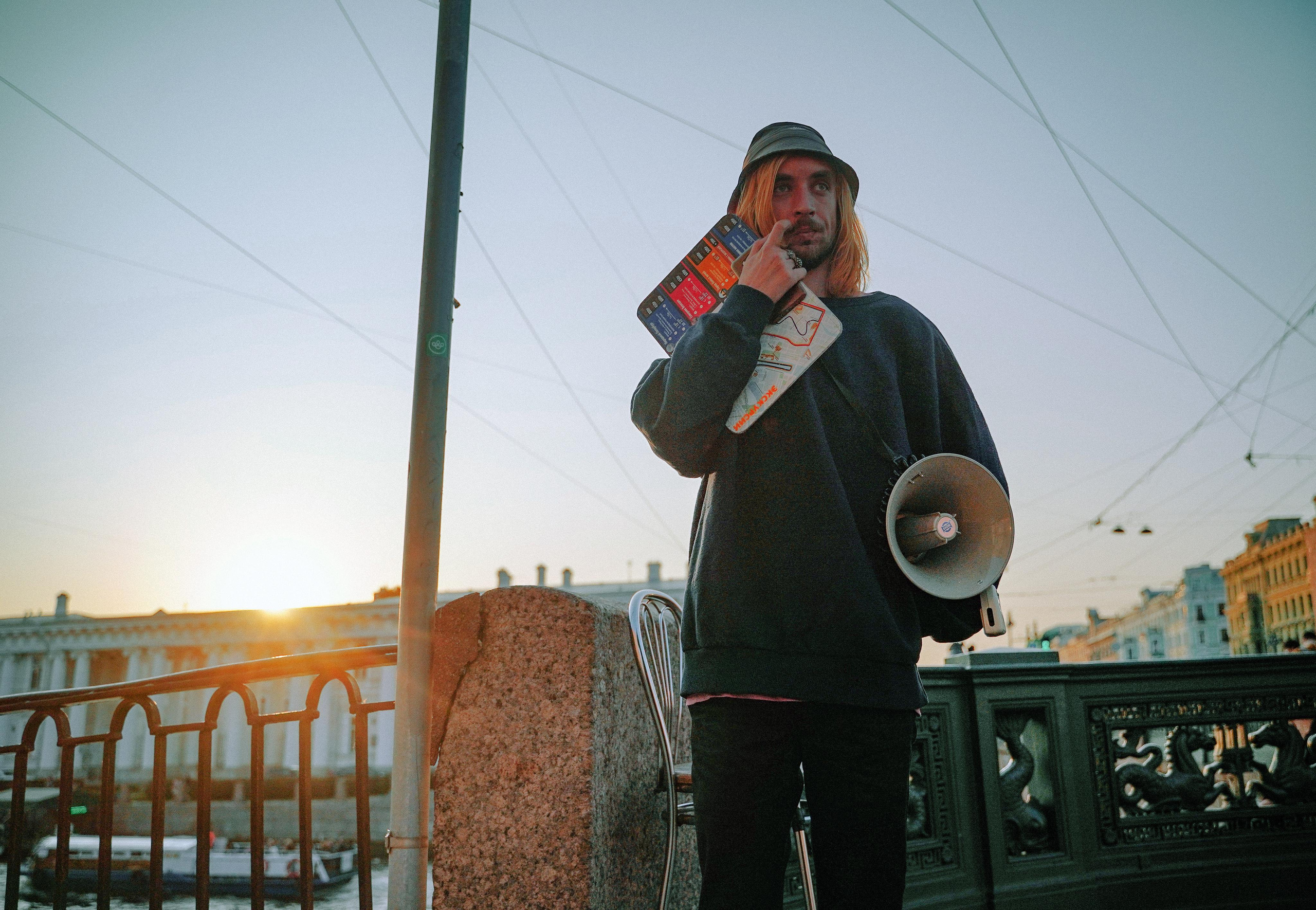 2021. Стрит-фотография, полная абсурда, идиотизма и красоты