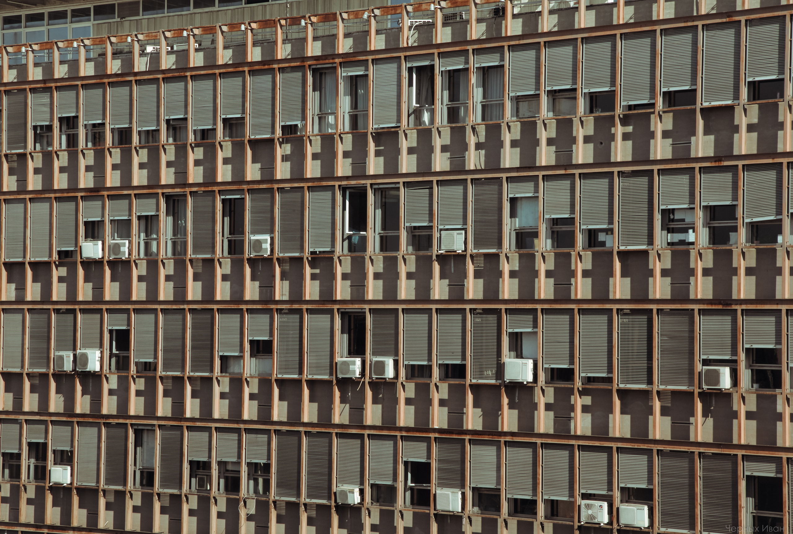 ПЕЙЗАЖИ. Стрит-фотография, полная абсурда, идиотизма и красоты