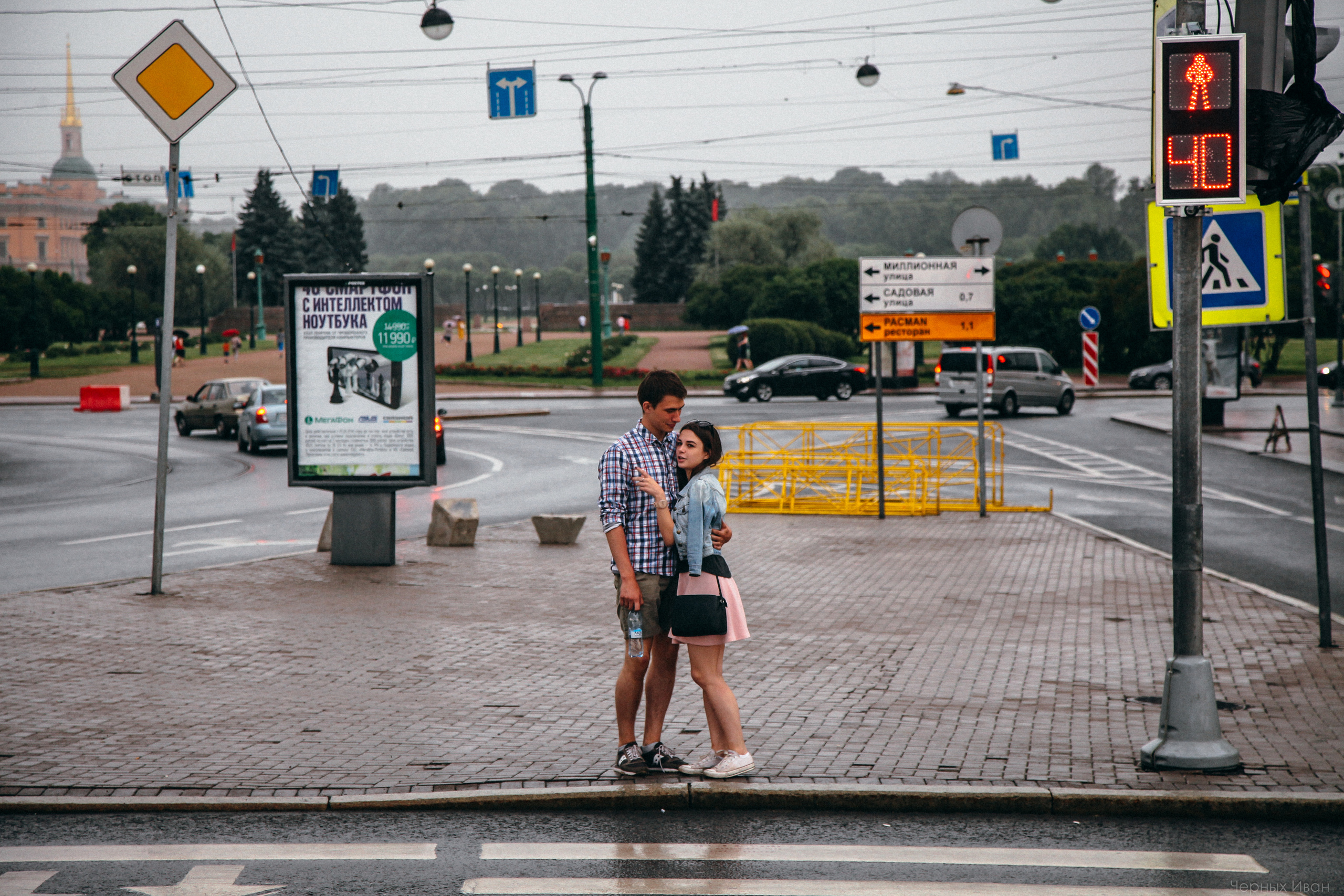 2016. Стрит-фотография, полная абсурда, идиотизма и красоты