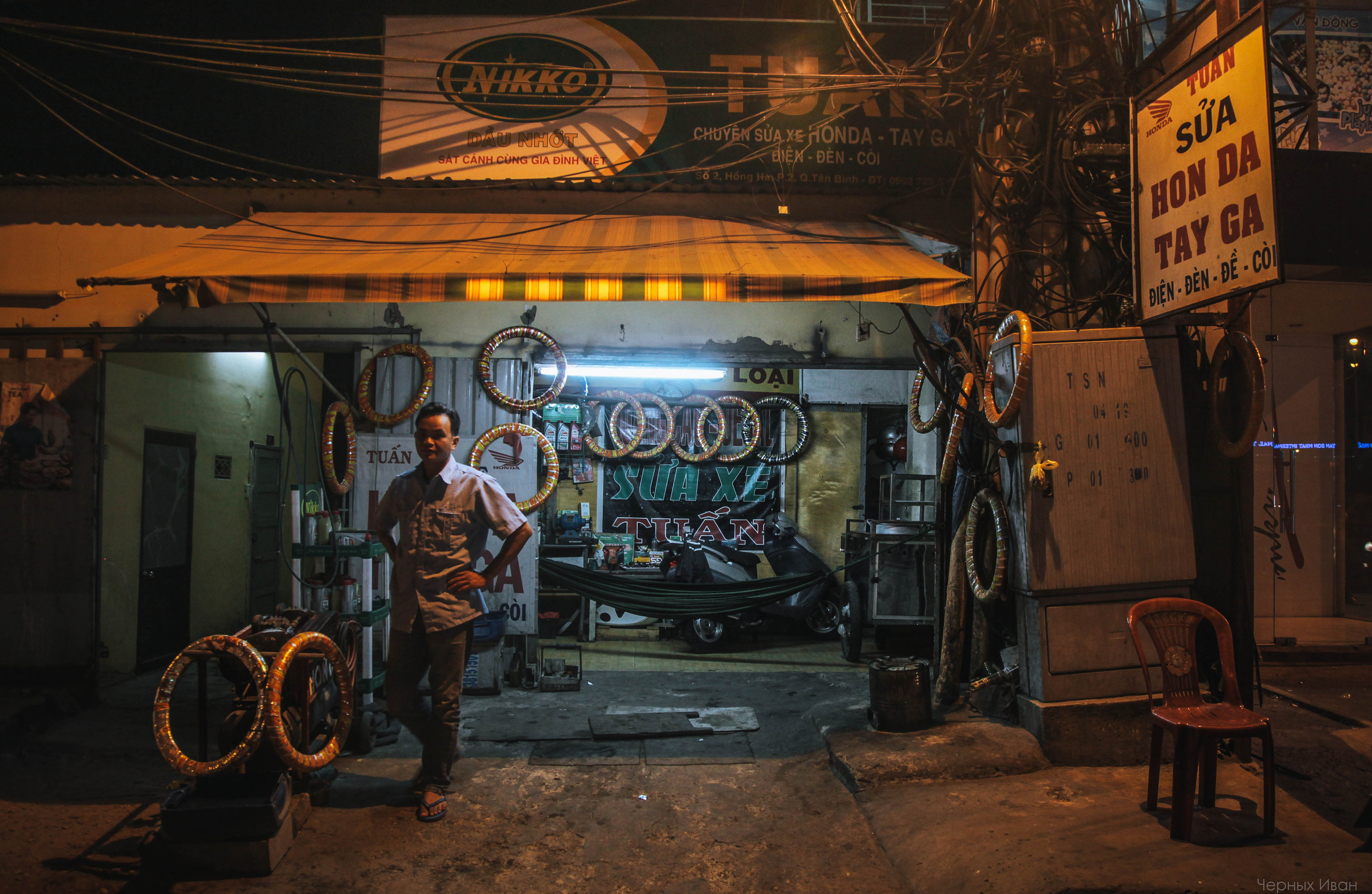 ВЬЕТНАМ. Стрит-фотография, полная абсурда, идиотизма и красоты