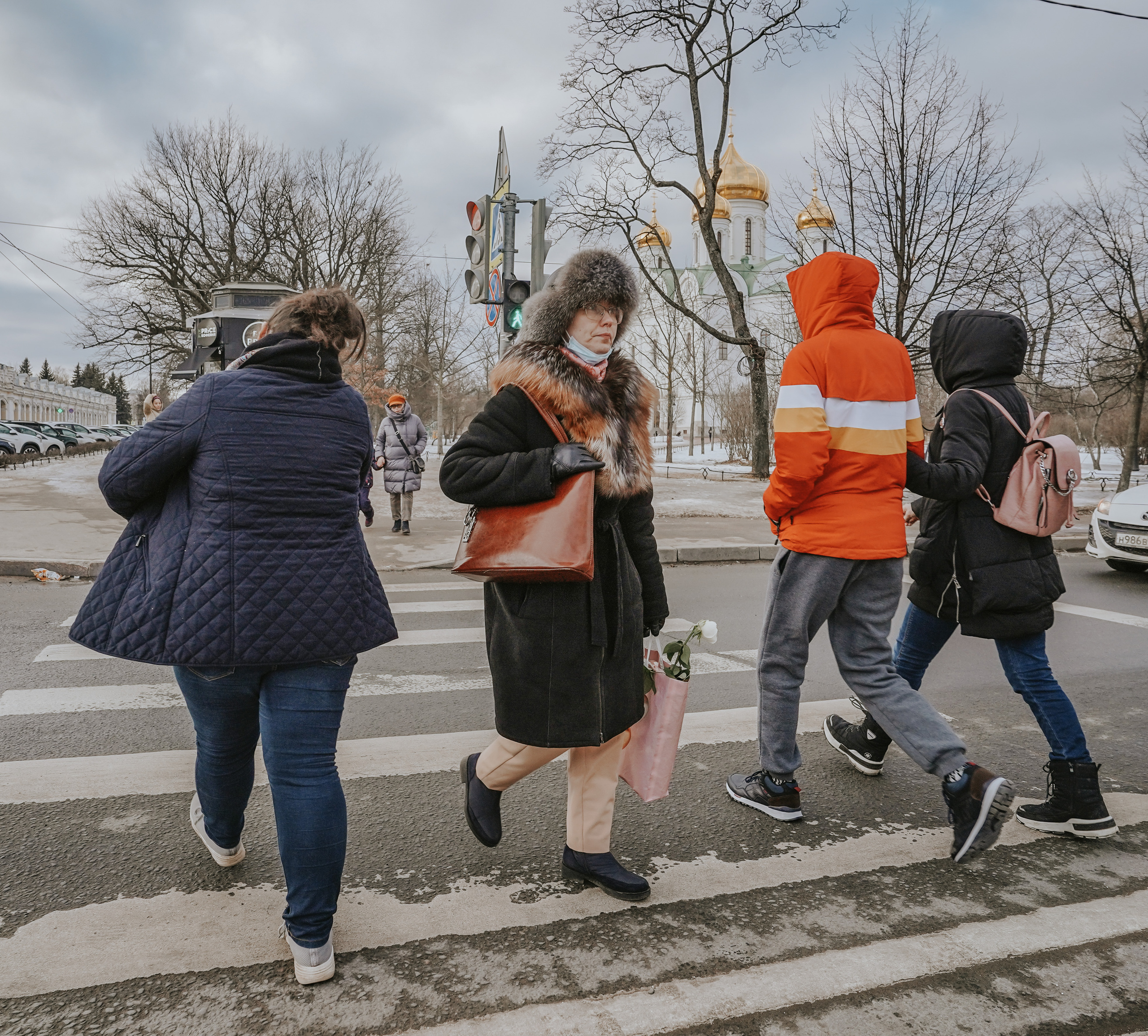 2021. Стрит-фотография, полная абсурда, идиотизма и красоты