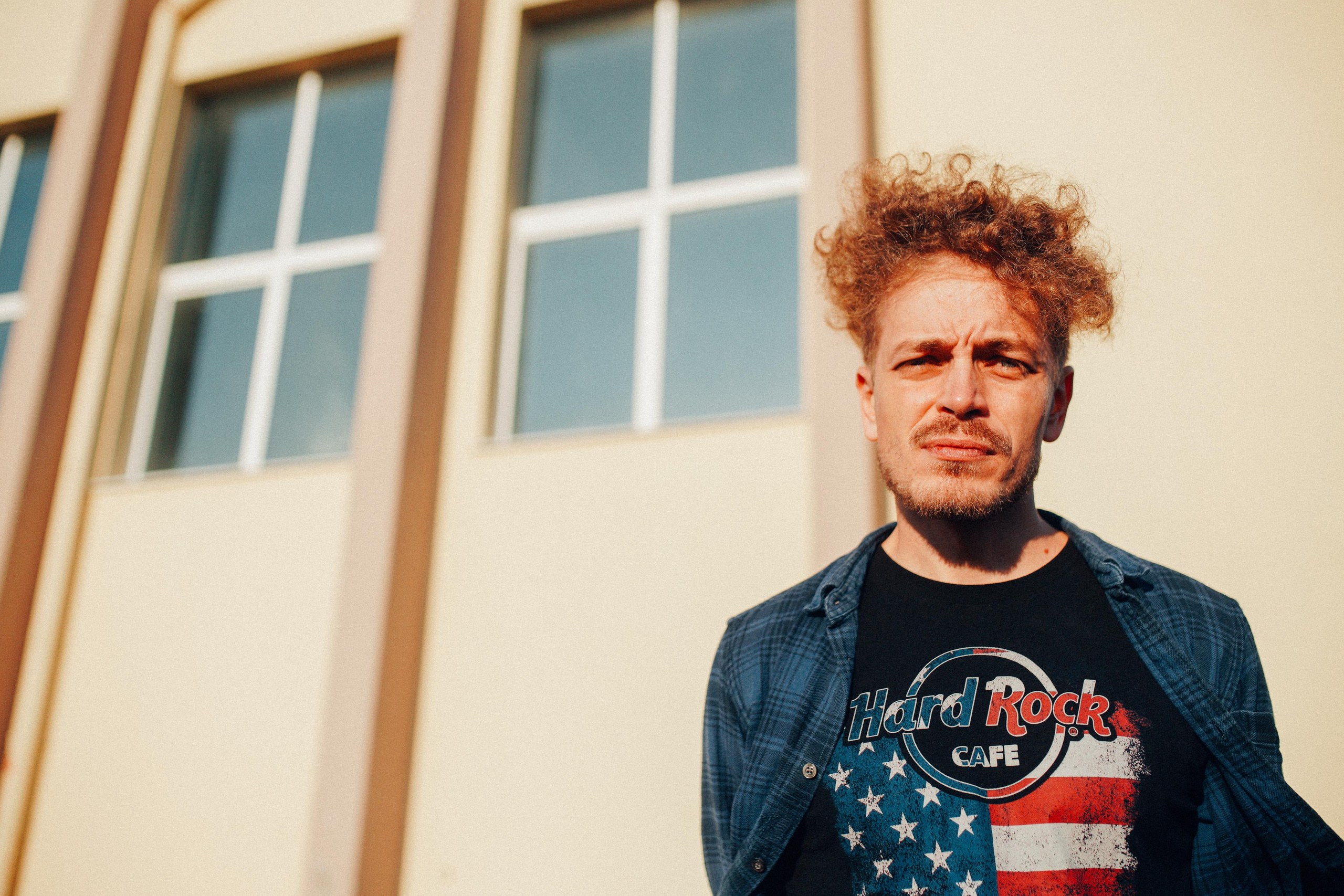 2020. Стрит-фотография, полная абсурда, идиотизма и красоты