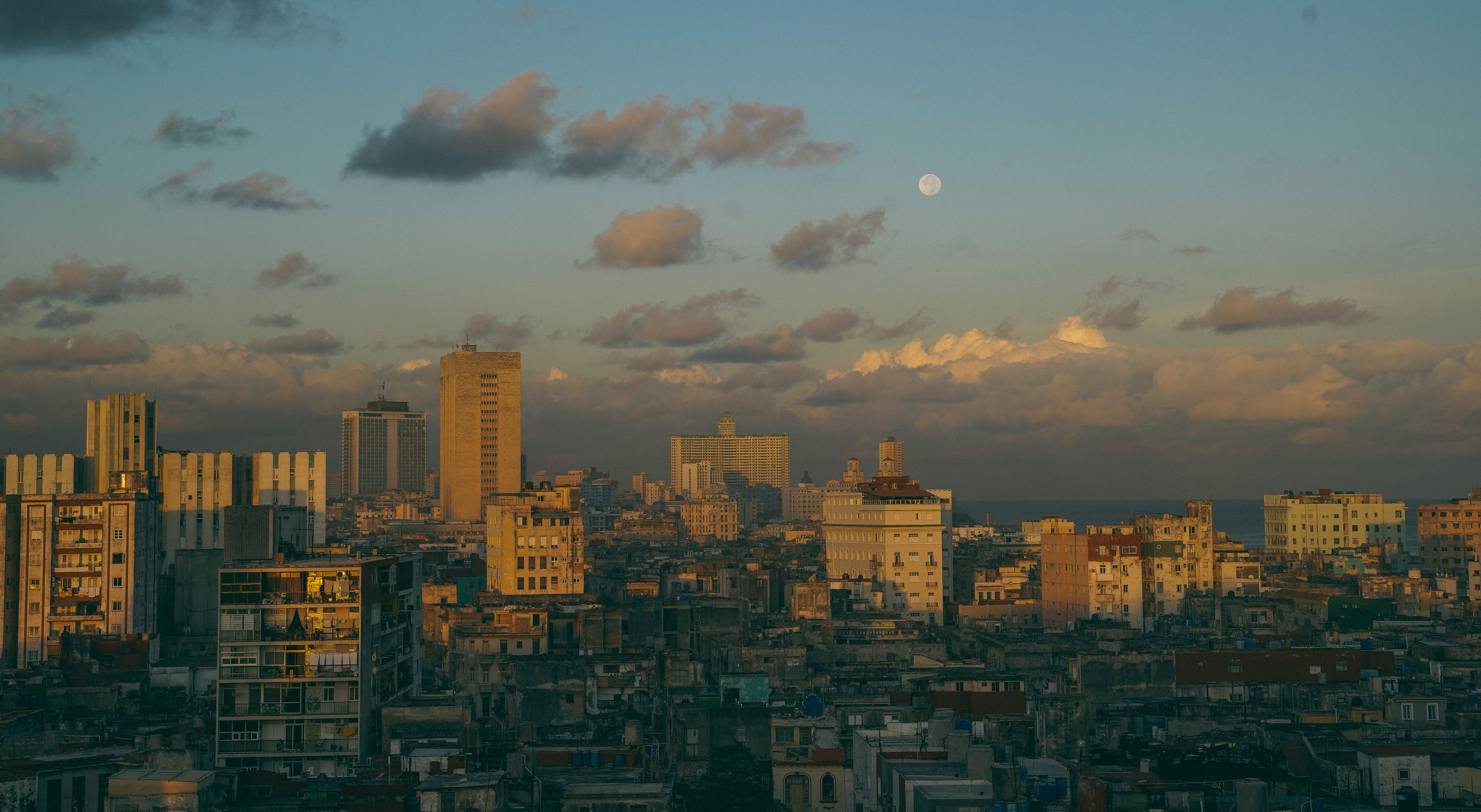 КУБА. Стрит-фотография, полная абсурда, идиотизма и красоты