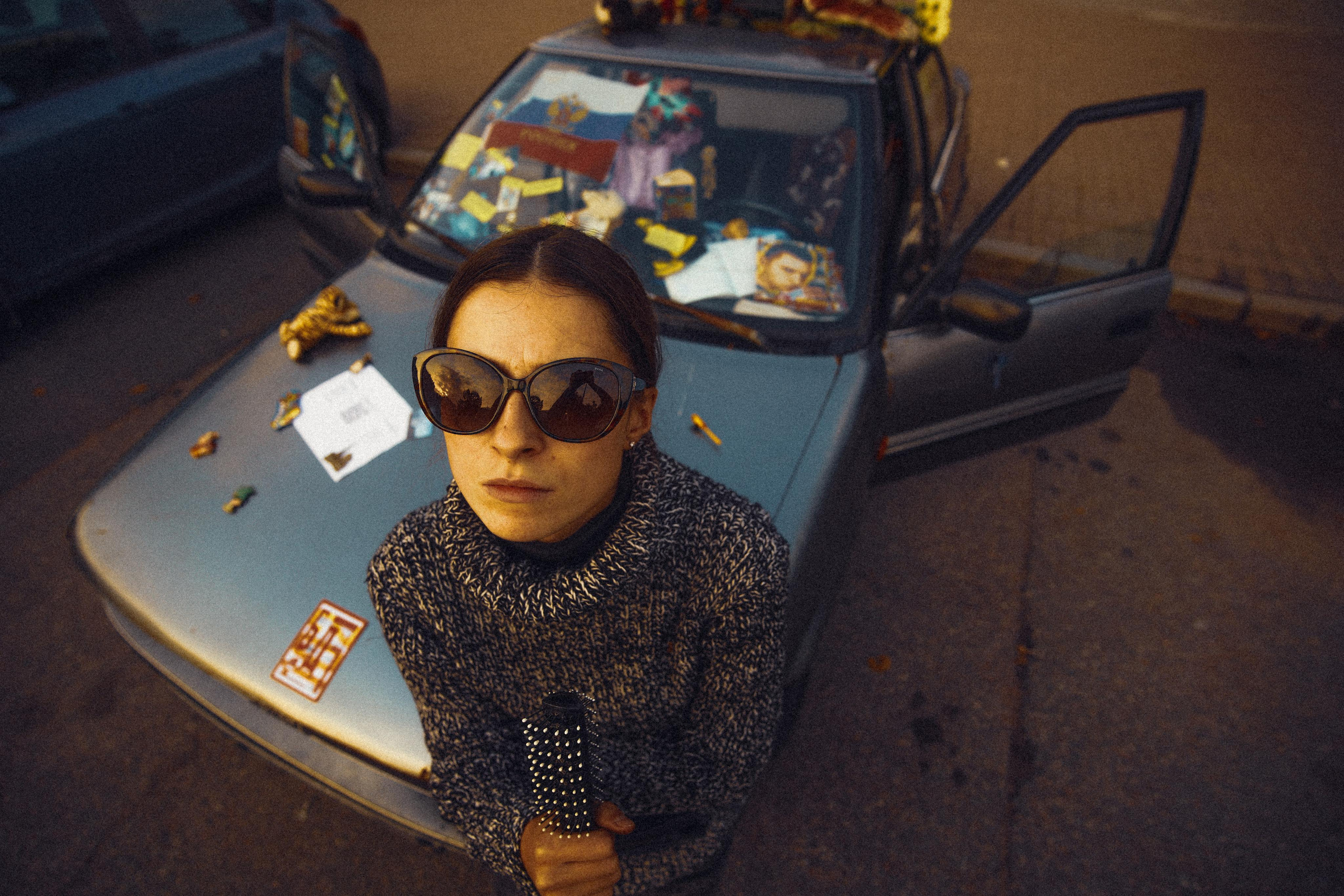 МАГЕЛАТ. Стрит-фотография, полная абсурда, идиотизма и красоты