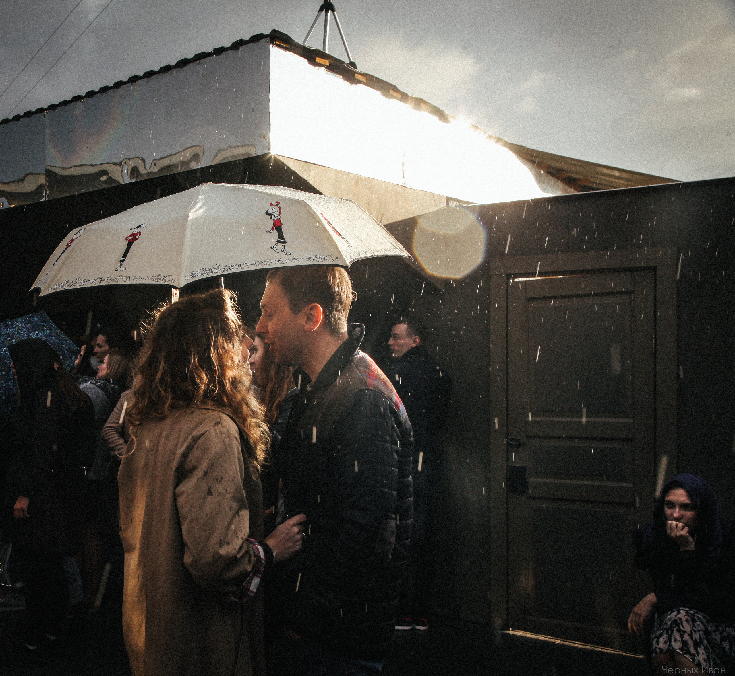 2017. Стрит-фотография, полная абсурда, идиотизма и красоты