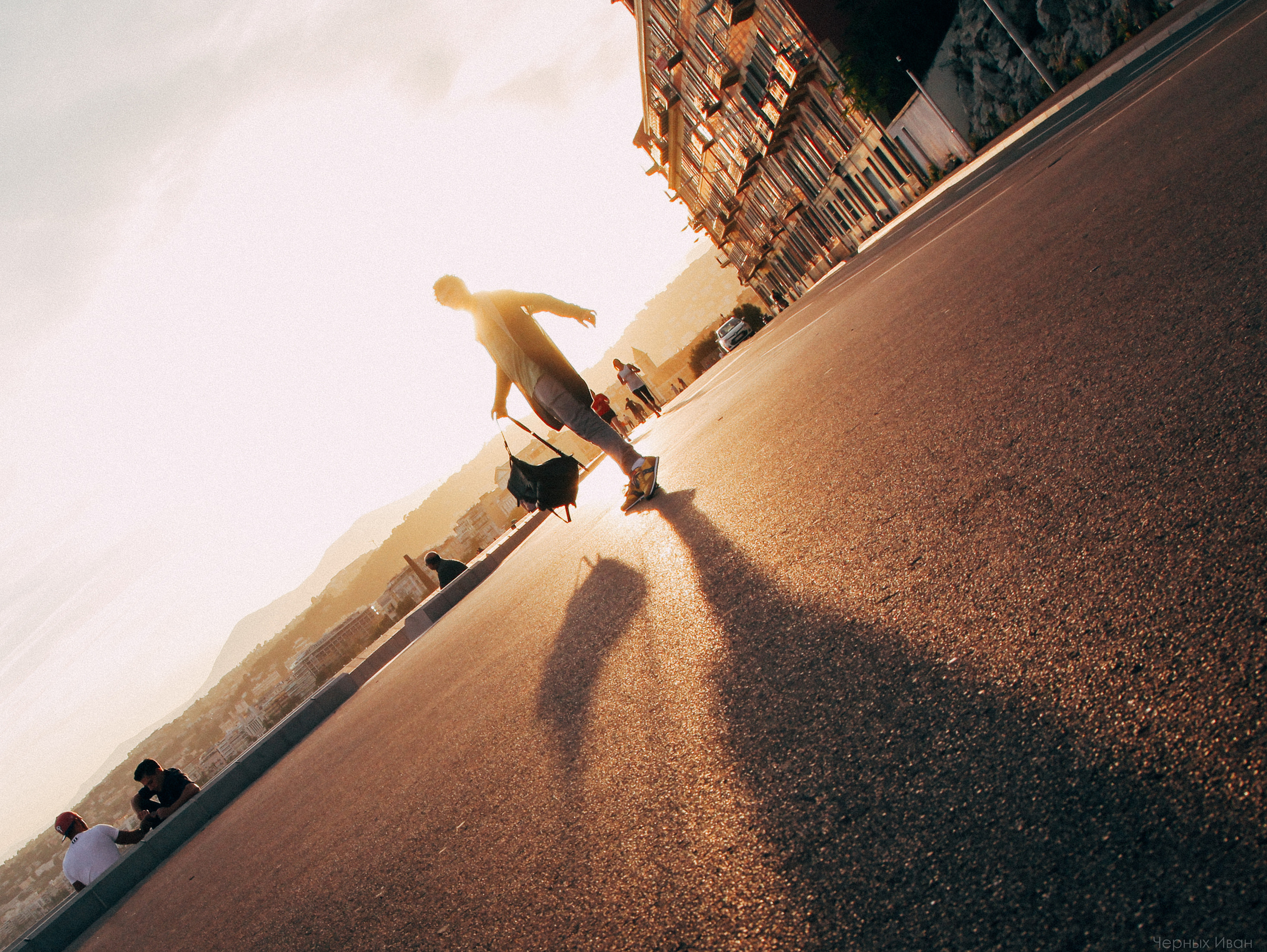 ФРАНЦИЯ. Стрит-фотография, полная абсурда, идиотизма и красоты