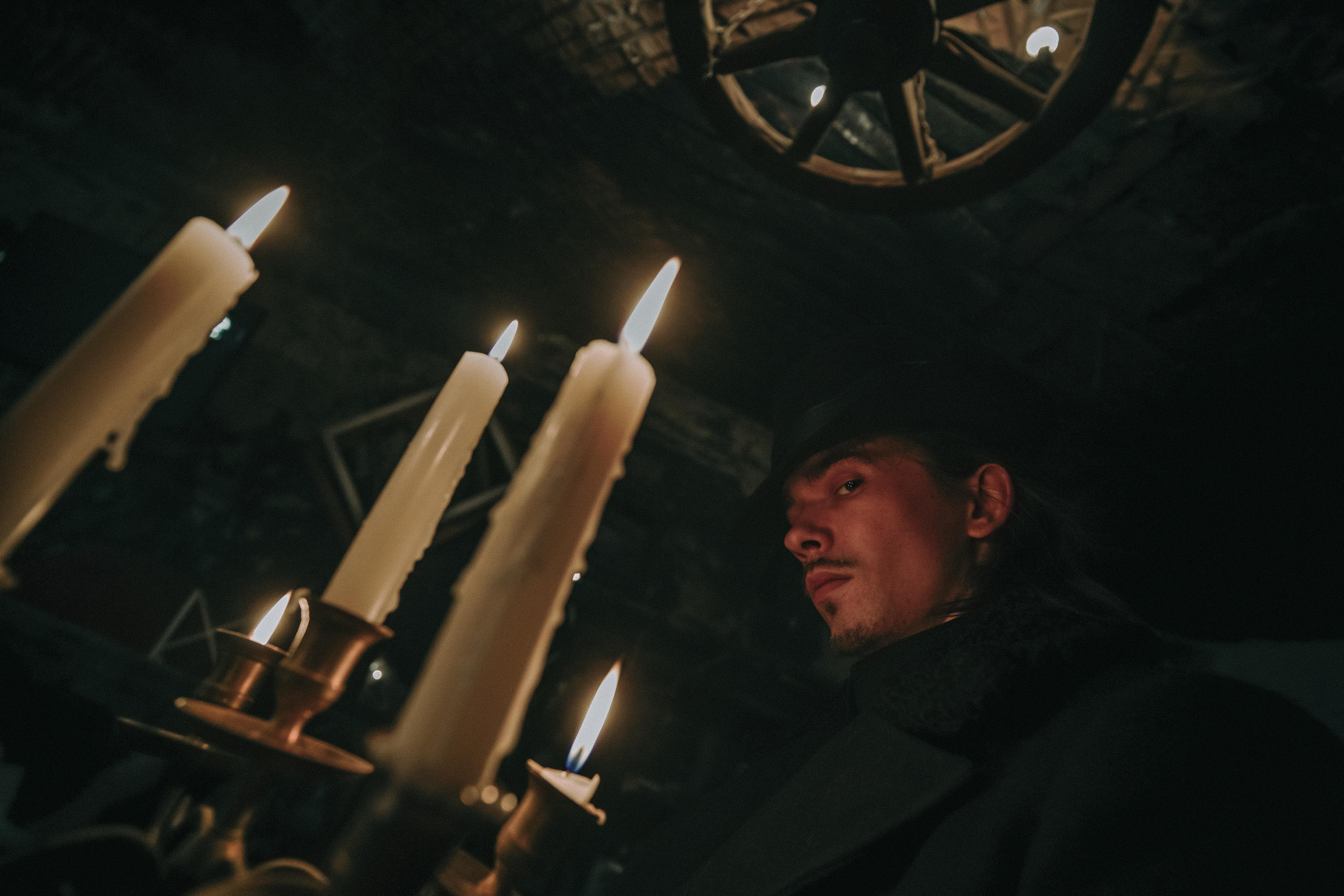 2021. Стрит-фотография, полная абсурда, идиотизма и красоты