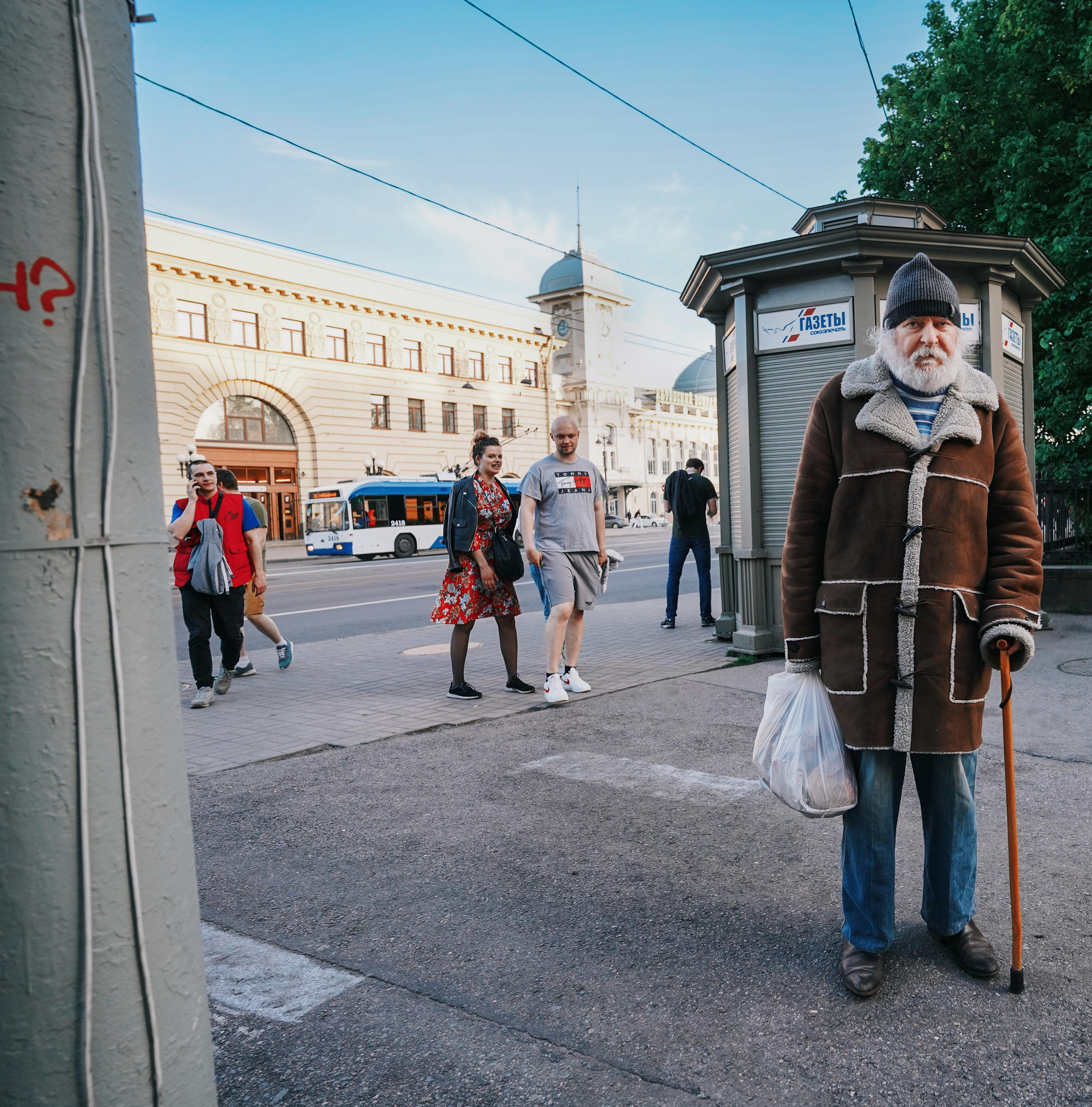 2021. Стрит-фотография, полная абсурда, идиотизма и красоты