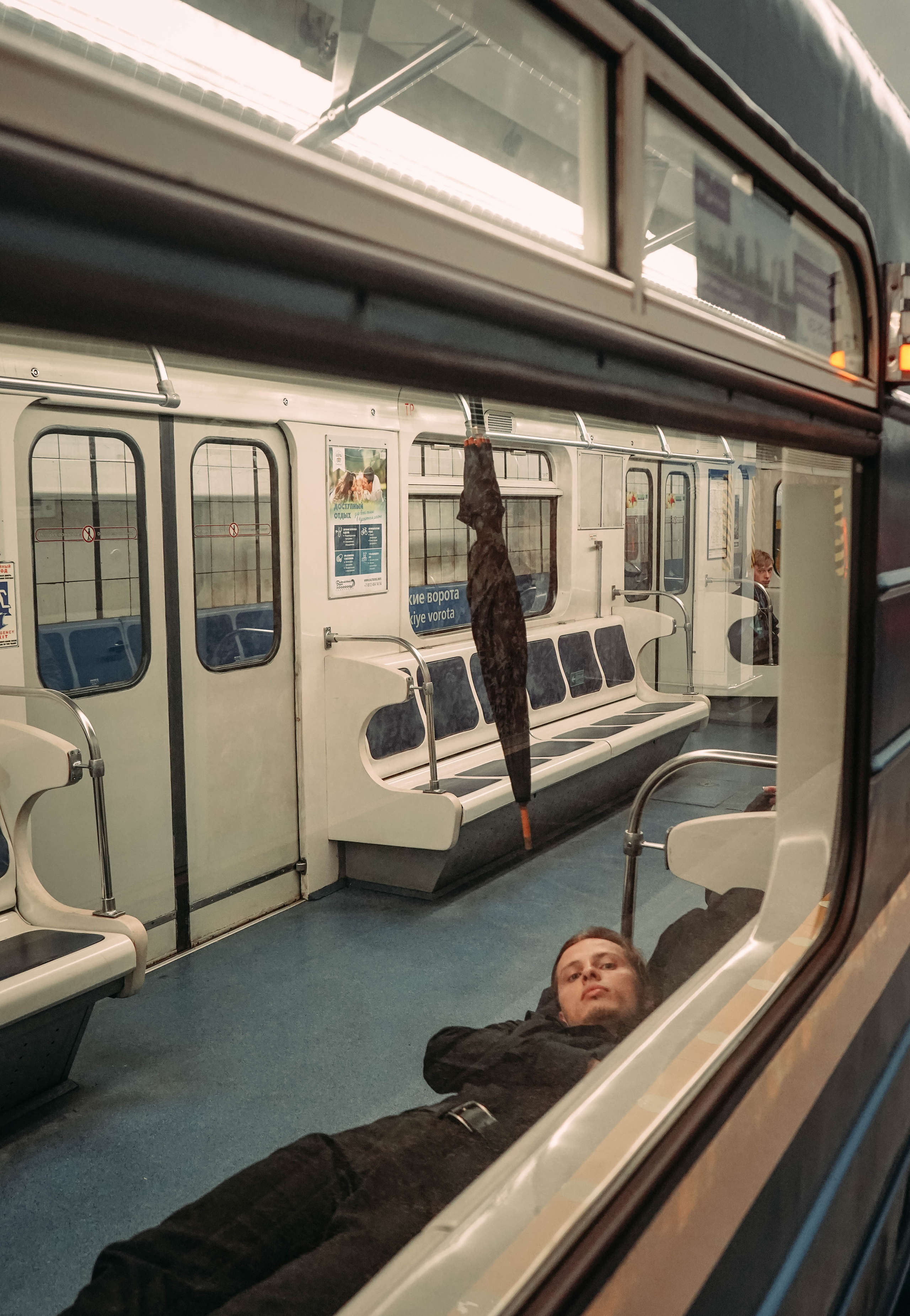 2018. Стрит-фотография, полная абсурда, идиотизма и красоты