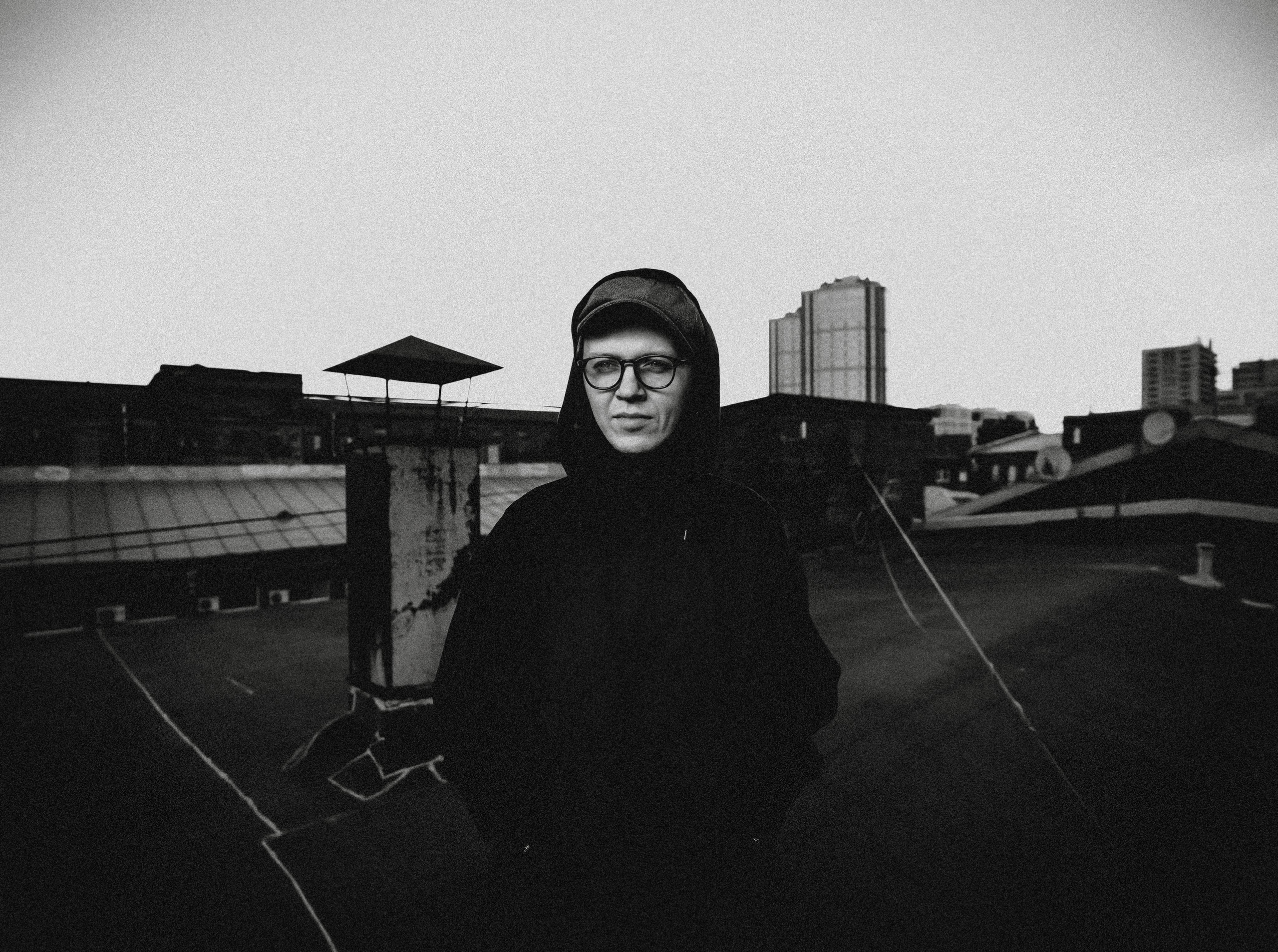 2021. Стрит-фотография, полная абсурда, идиотизма и красоты