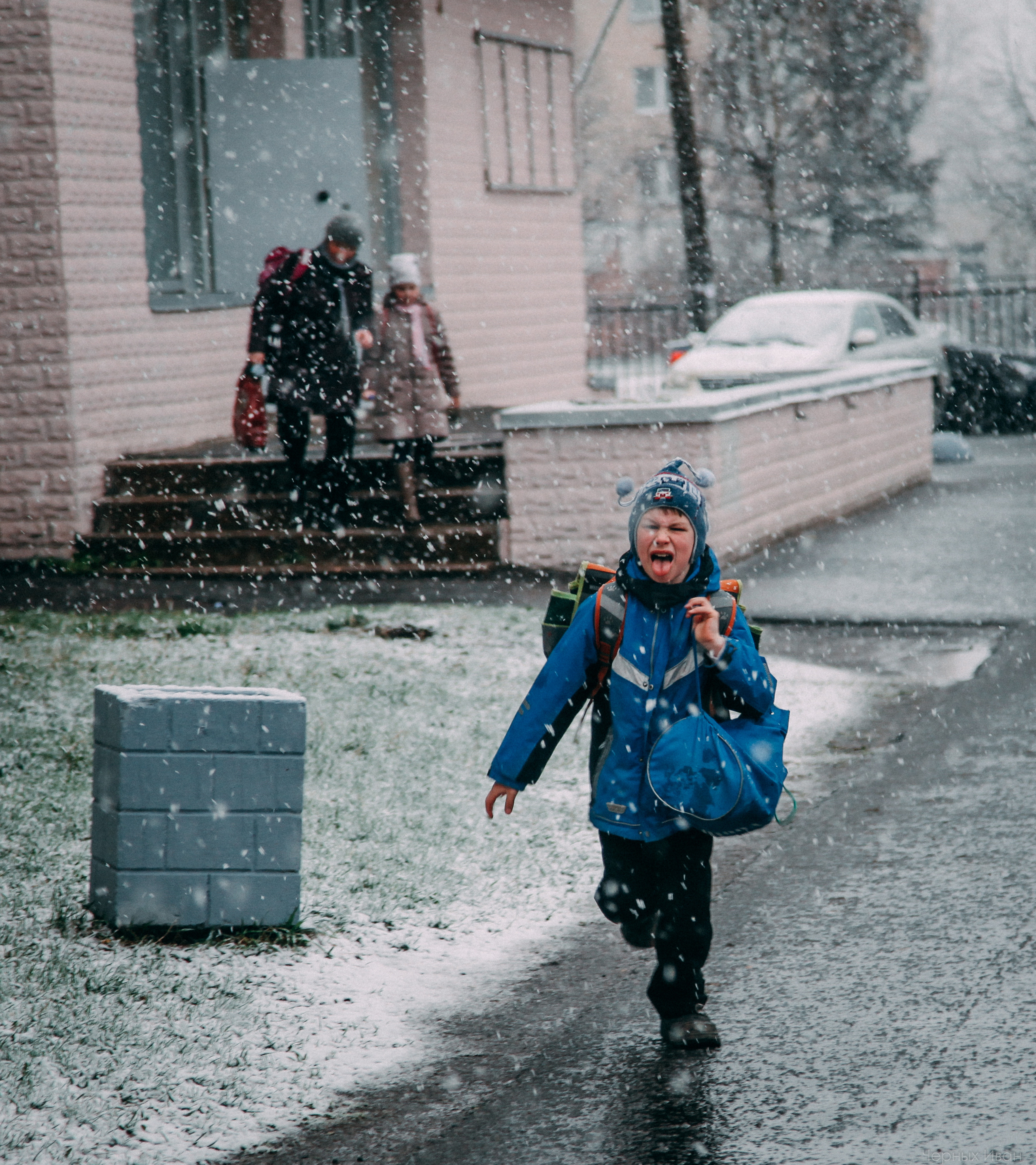 BEST OF. Стрит-фотография, полная абсурда, идиотизма и красоты