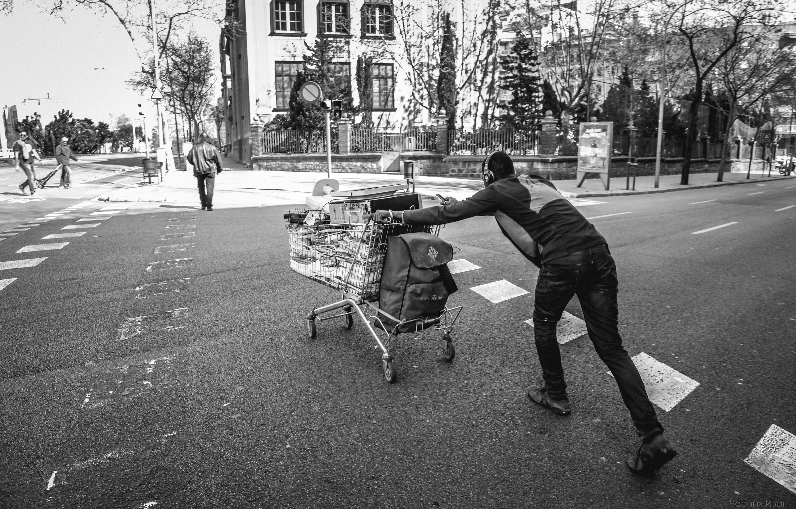 ИСПАНИЯ. Стрит-фотография, полная абсурда, идиотизма и красоты