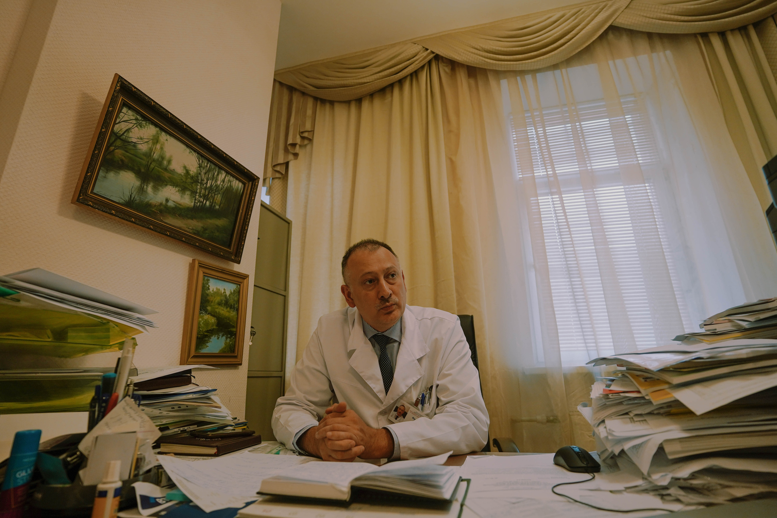 2022. Стрит-фотография, полная абсурда, идиотизма и красоты