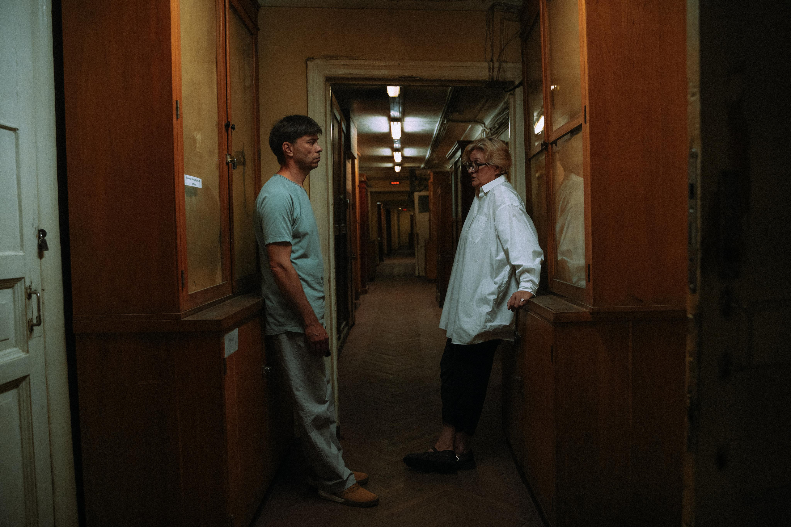 Наука. Стрит-фотография, полная абсурда, идиотизма и красоты