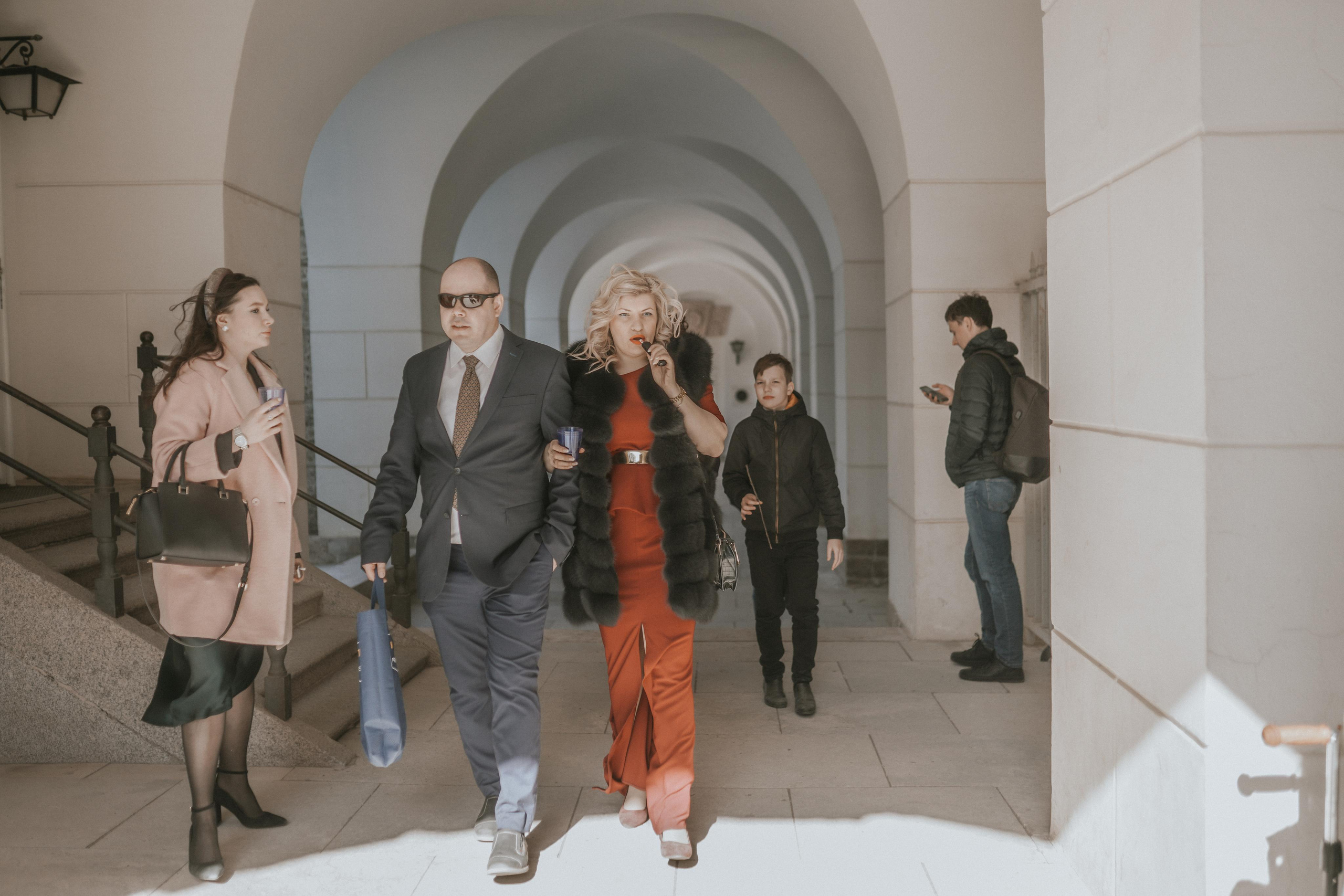 2021. Стрит-фотография, полная абсурда, идиотизма и красоты